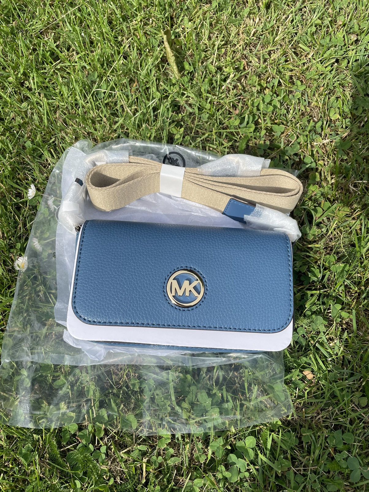 Michael Kors Samira Michael Kors Handbag Size ONE SIZE - 1 Thumbnail