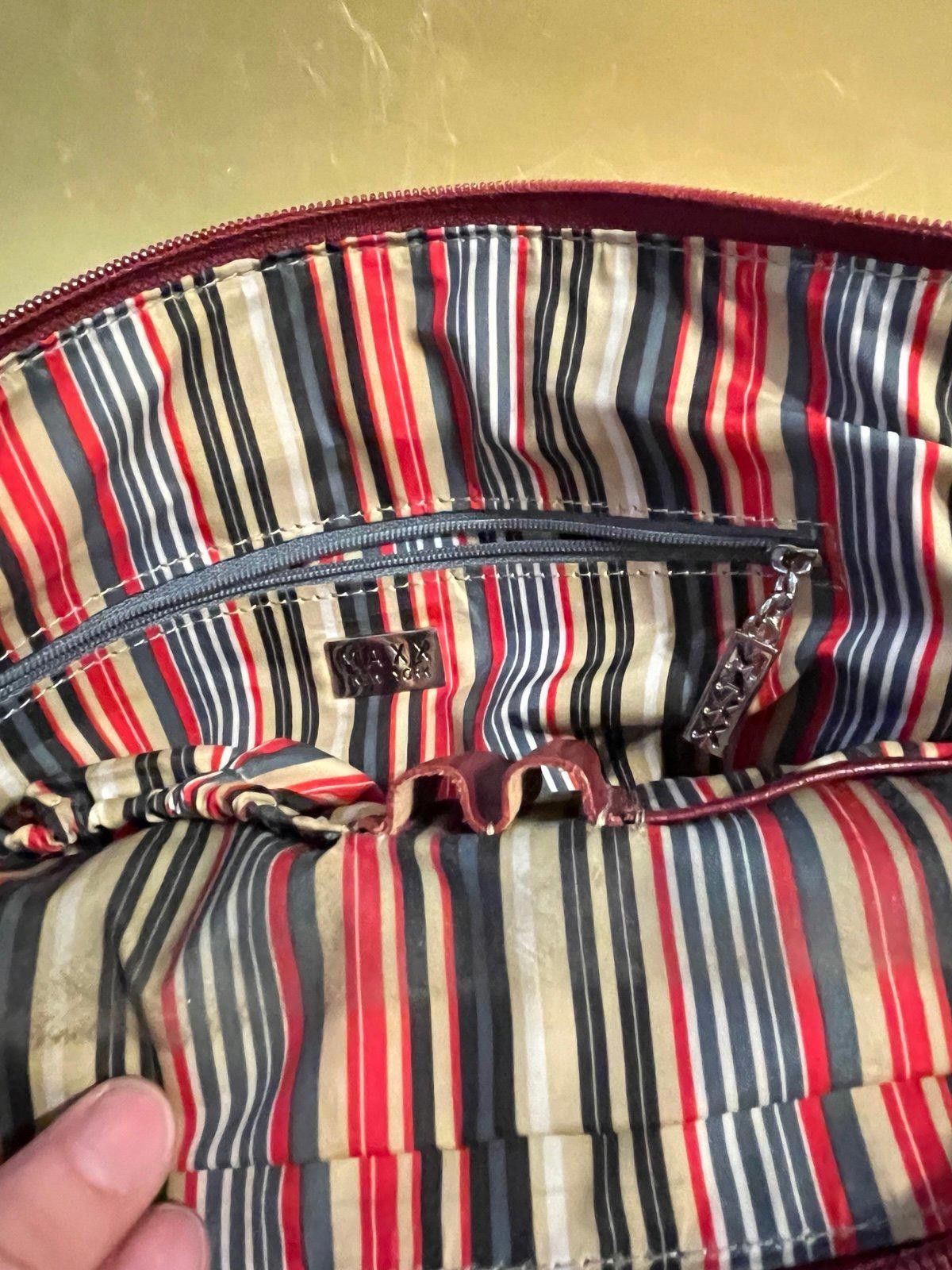 Other Maxx New York Red Leather Shoulder Bag Size ONE SIZE - 8 Thumbnail