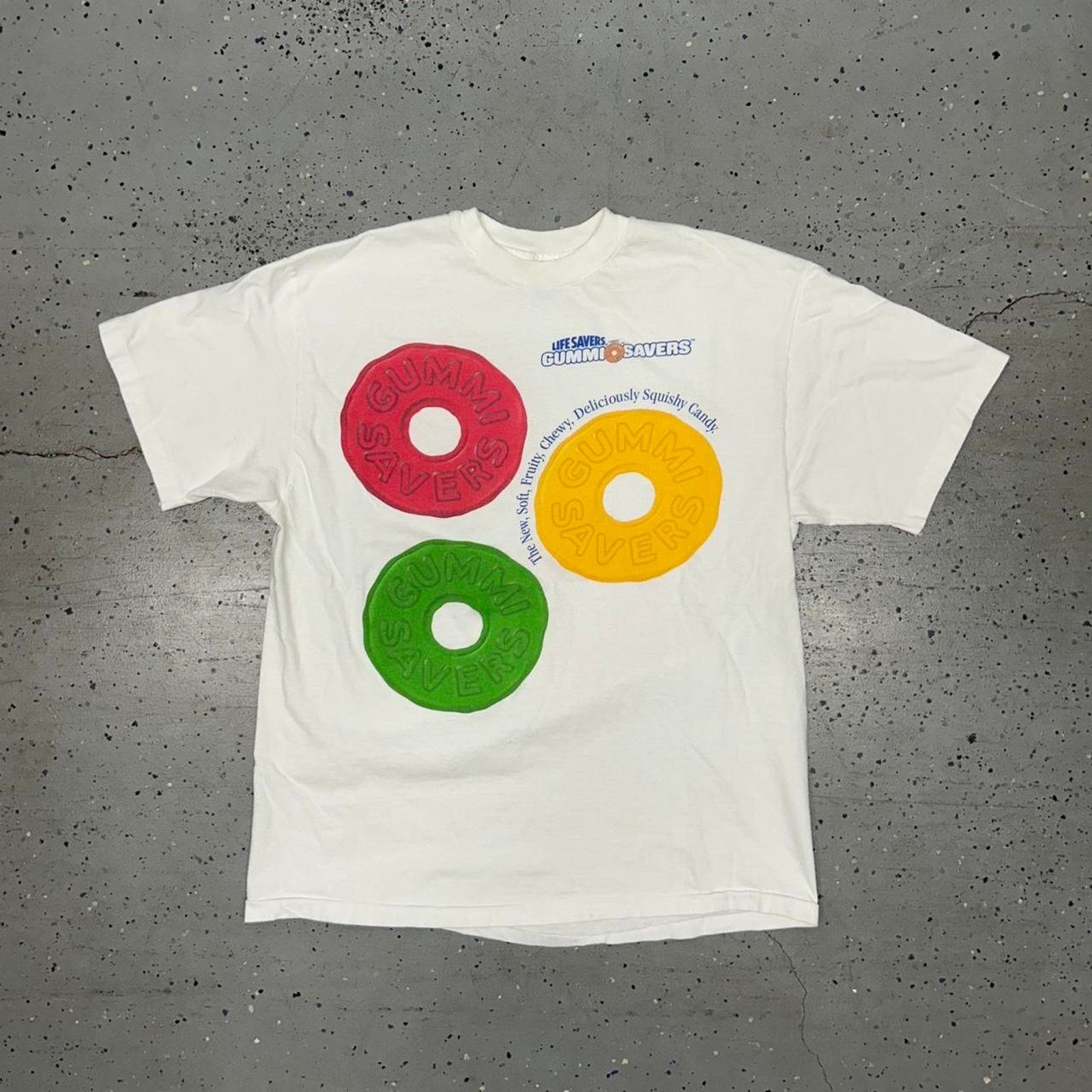 Hanes VTG Life Savors Gummies Promo T-shirt Size US L / EU 52-54 / 3 - 1 Thumbnail