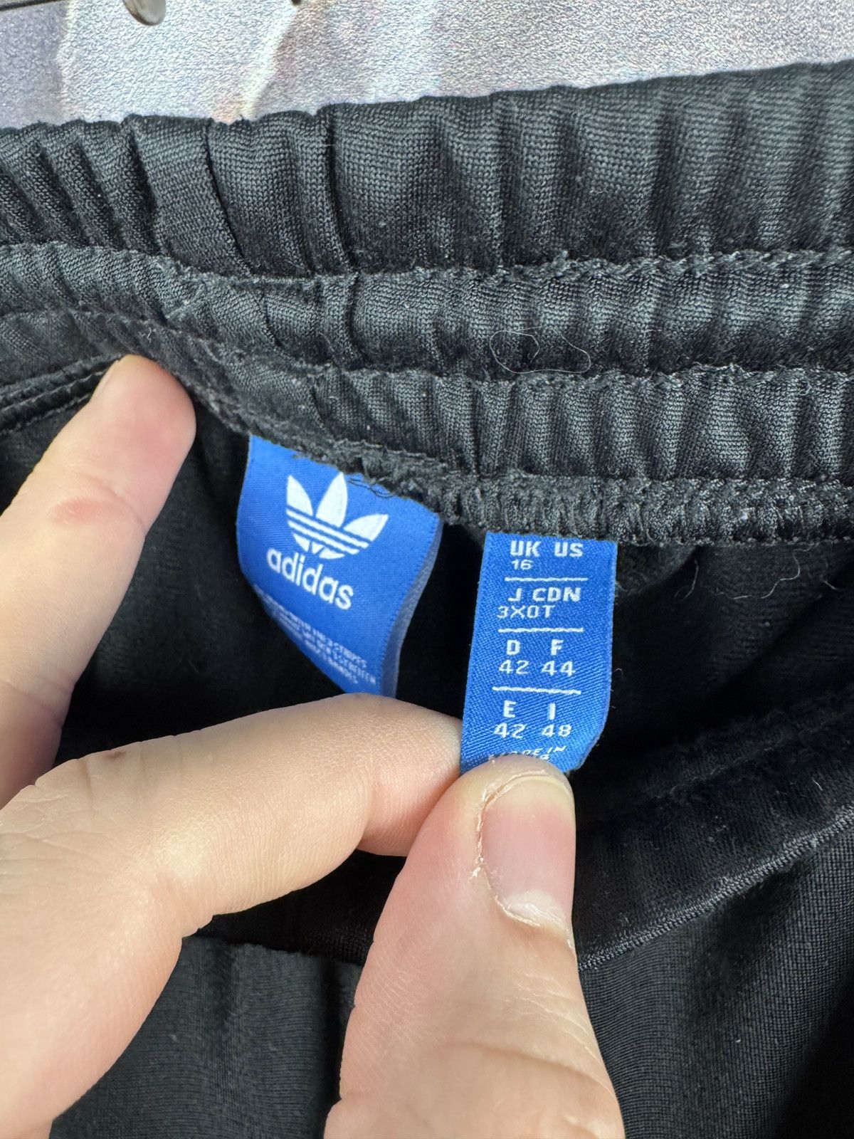 Adidas Adidas Navy Track Pants Athletic Joggers With Side Stripes Size 34" / US 12 / IT 48 - 7 Thumbnail