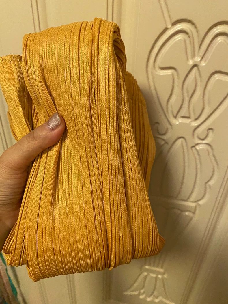Issey Miyake Issey Miyake size:2 Mustard yellow pleated straight-leg pa Size 31" - 7 Thumbnail