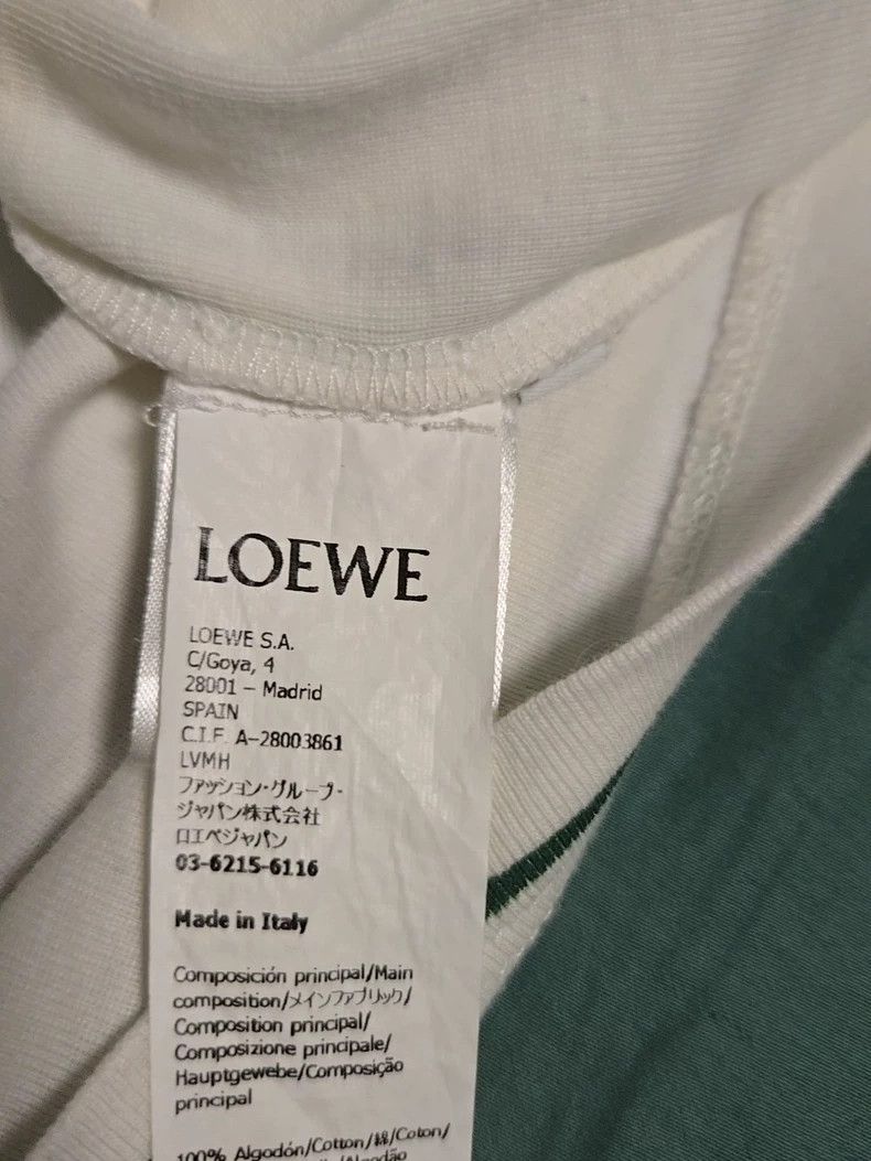 Loewe LOEWE White short-sleeved T-shirt with large green Logo on Size S / US 4 / IT 40 - 4 Thumbnail