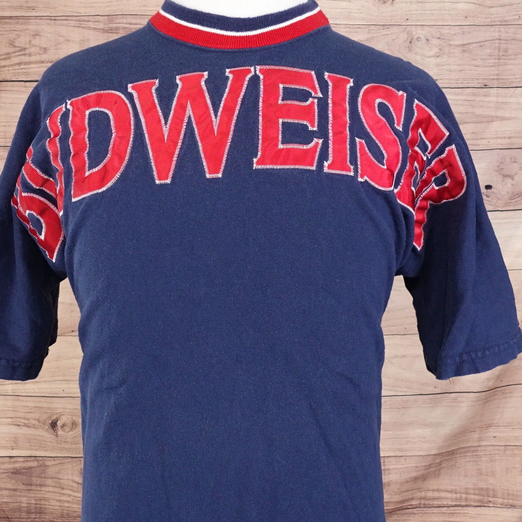 Budweiser VINTAGE ANHEUSER BUSCH BUDWEISER BEER T-SHIRT USA MADE SEWN SPELL-OUT BLUE XL Unisex Size US XL / EU 56 / 4 - 2 Thumbnail