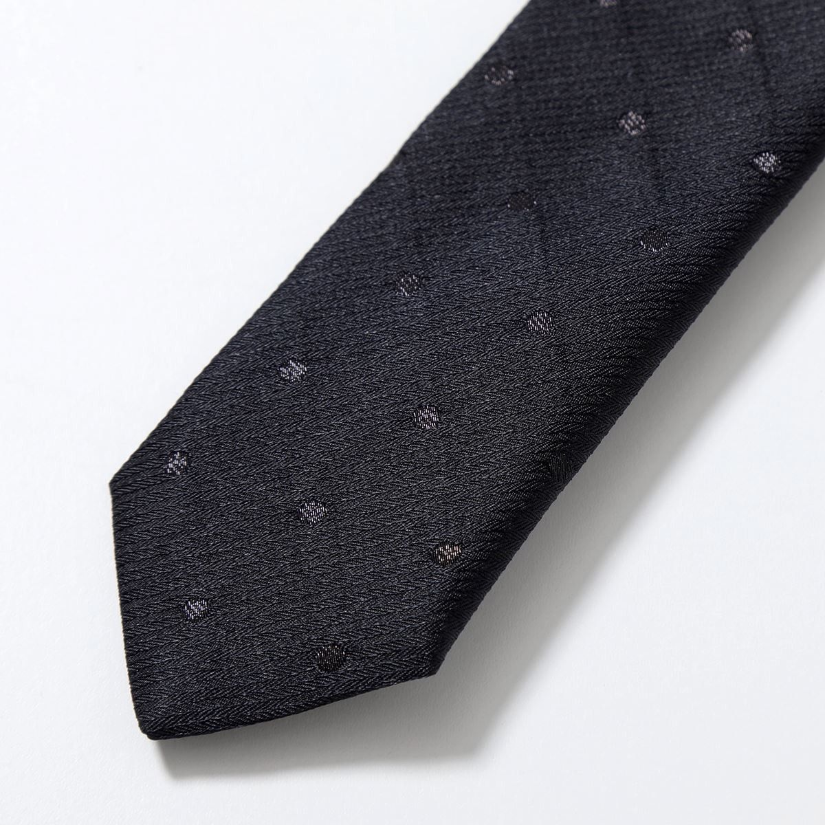 Saint Laurent Paris o1s1wg110125 Size: L / 709705 Polka Dots Tie Silk Viscose Size ONE SIZE - 3 Thumbnail