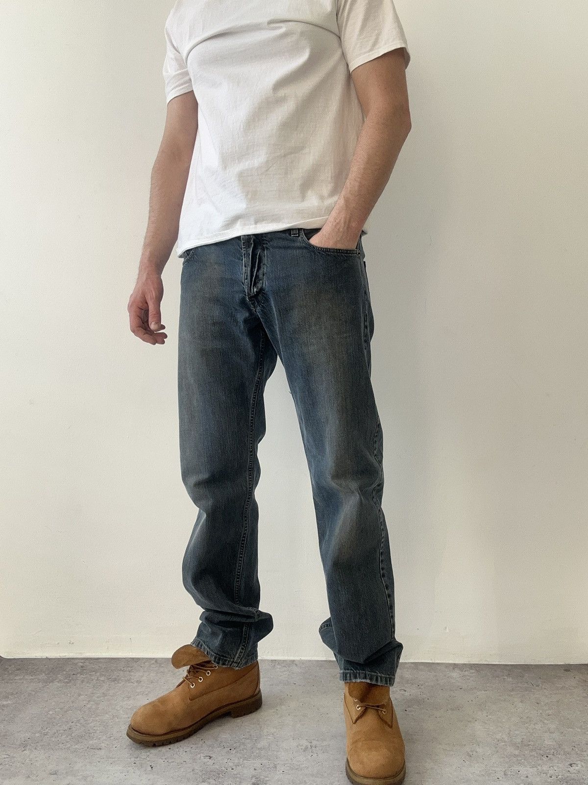 Emporio Armani Emporio Armani Sean Basic Fit Jeans Mens Size 38 Blue Denim Size US 38 / EU 54 - 1 Thumbnail