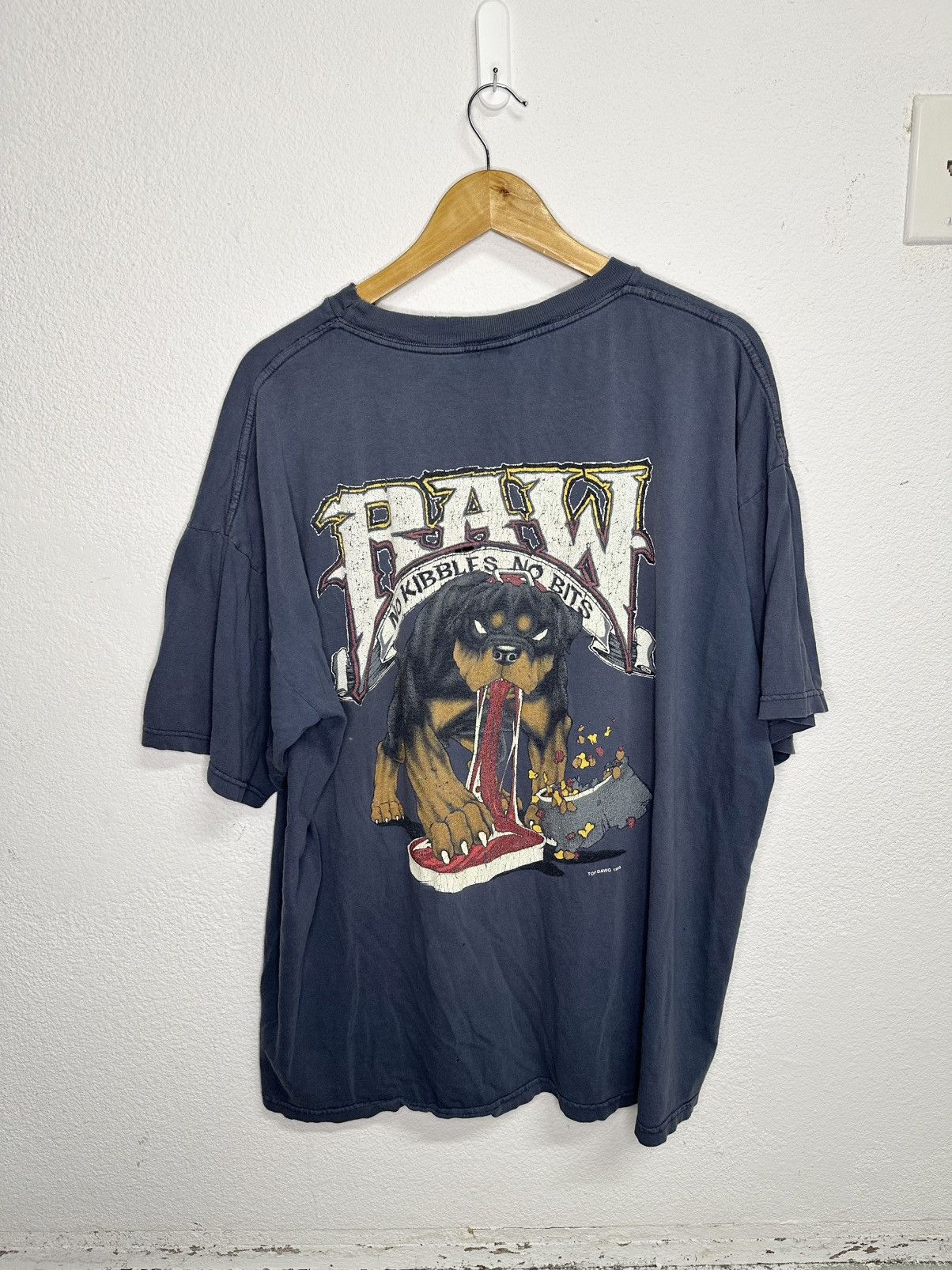 90’s Big Dawgs Pitbull T-Shirt