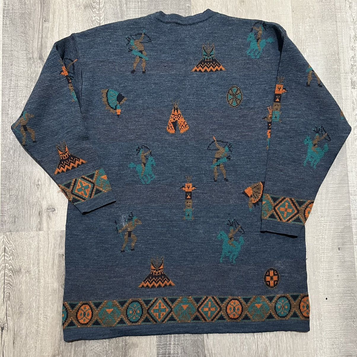 Tricots St. Raphael × Vintage VTG Tricots St. Raphael Wool Knit Native American Sweater Size US L / EU 52-54 / 3 - 2 Thumbnail