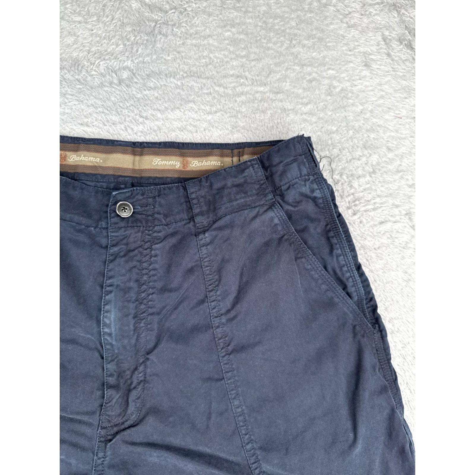 Tommy Bahama Tommy Bahama Shorts Men 33 Blue Chino Tencel Cotton Blend Expandable Waist 33x10 Size US 33 - 5 Thumbnail