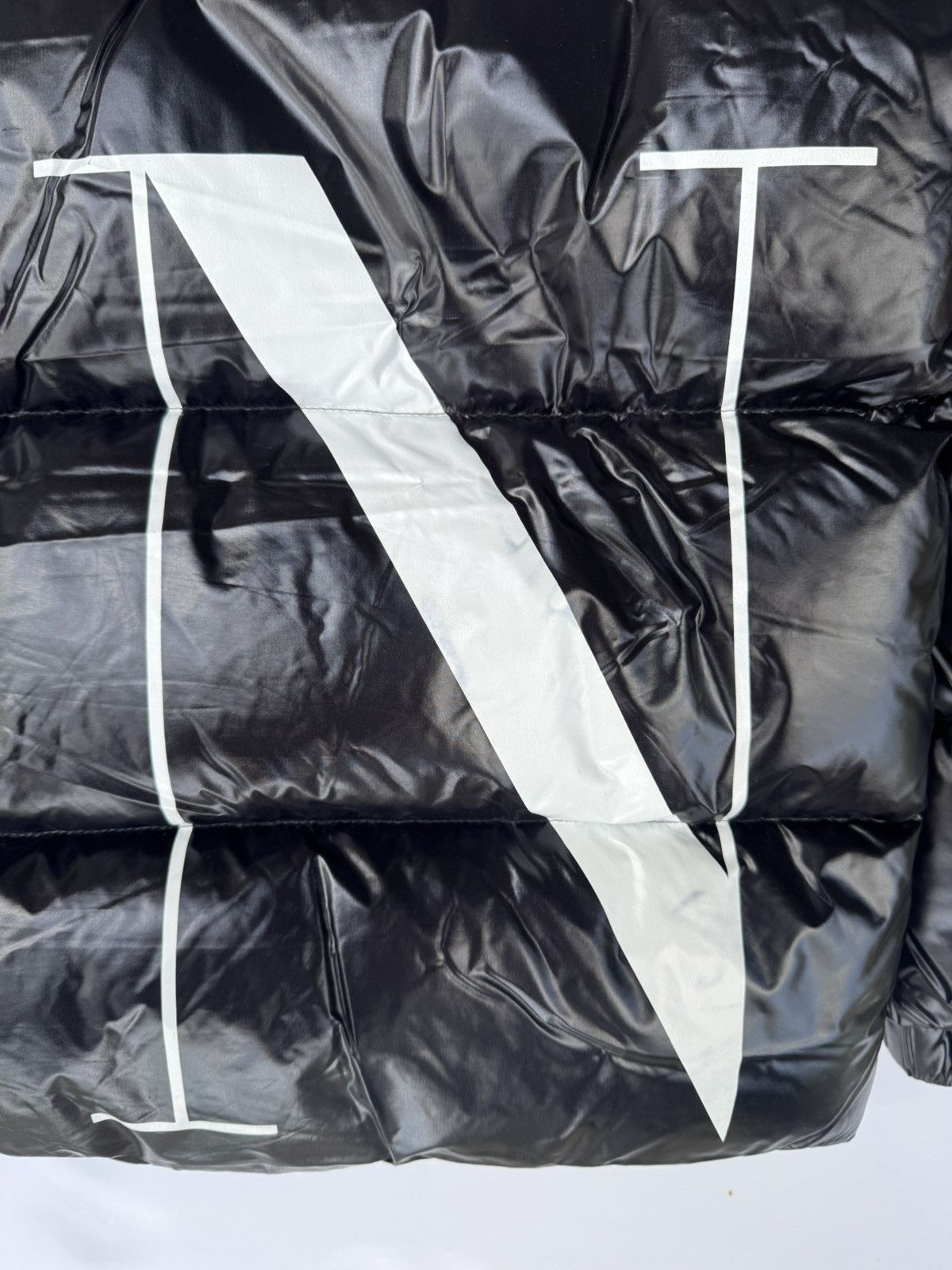 Moncler × Valentino Valentino X Moncler down jacket puffer Size US L / EU 52-54 / 3 - 9 Thumbnail