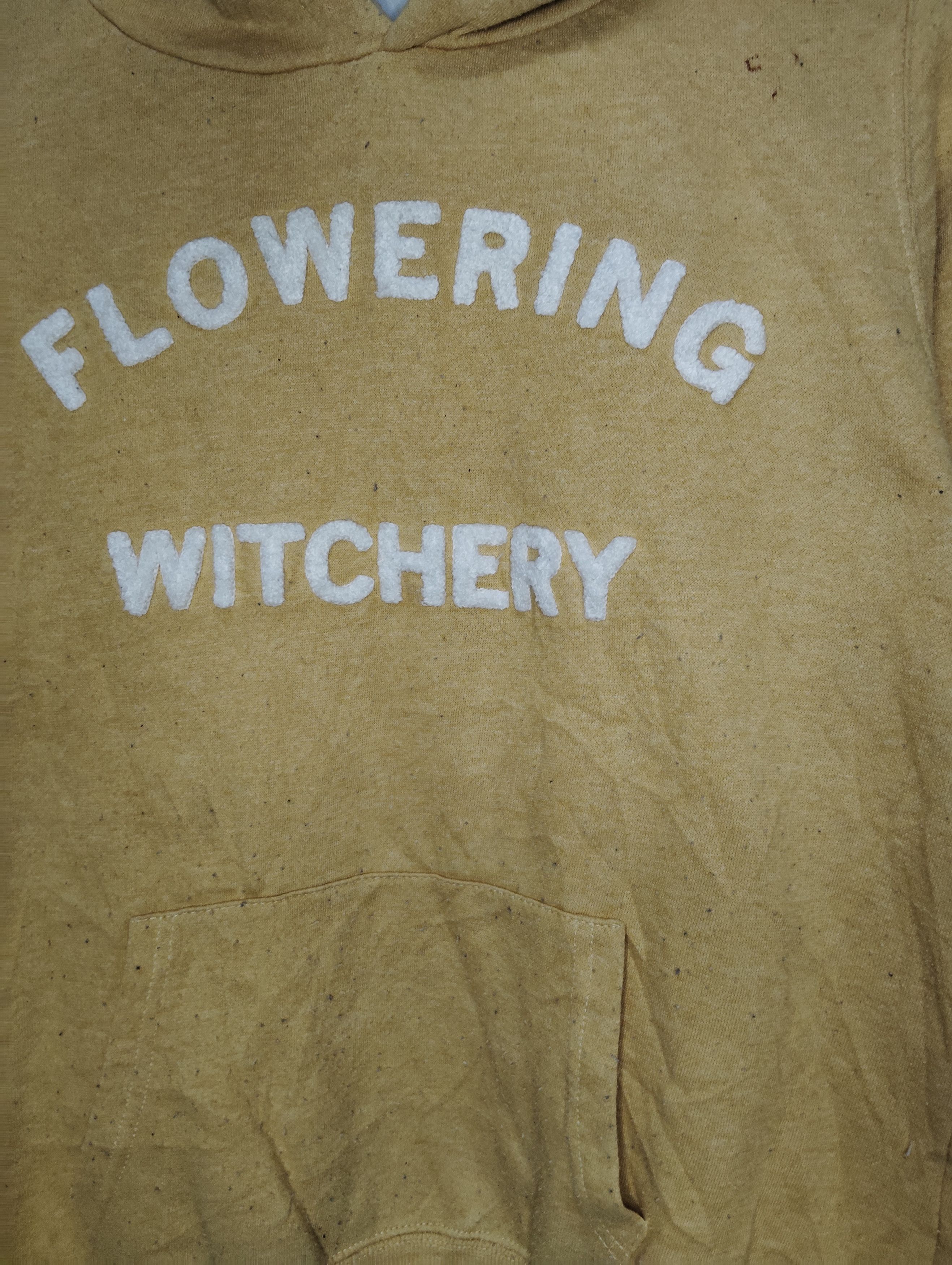 Japanese Brand UNDERWRAPS Hoodie Flowering Witchery Size L / US 10 / IT 46 - 2 Thumbnail