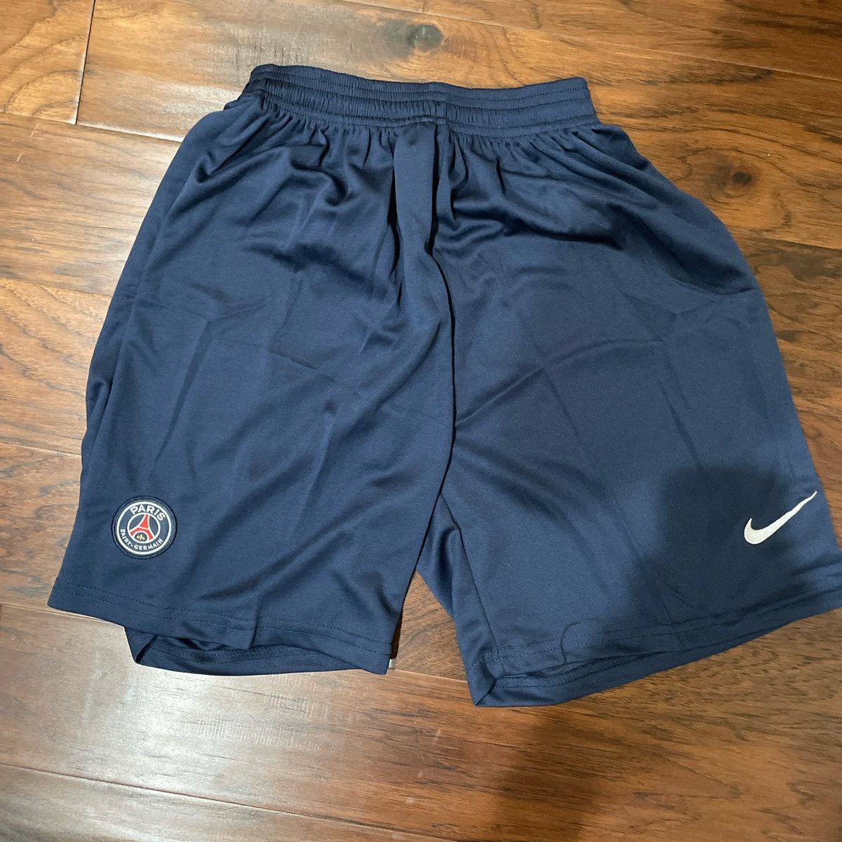 Nike PSG Men’s Nike Home Stadium Shirt 2025-26 Size US L / EU 52-54 / 3 - 4 Thumbnail