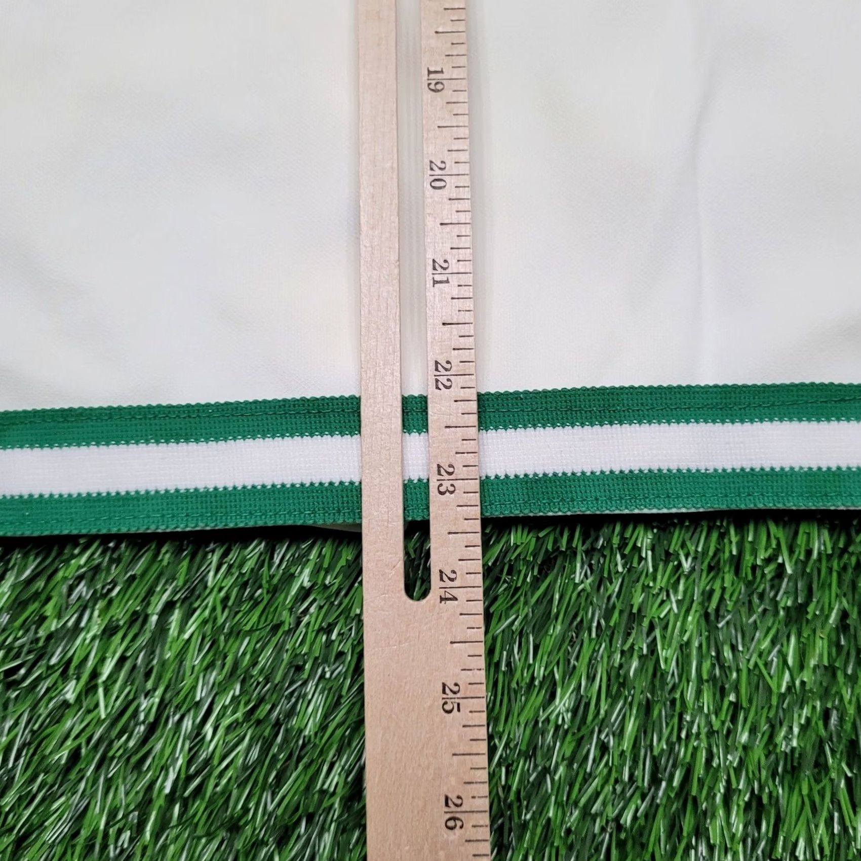 Champion VINTAGE Champion Basketball Warm-Up Jacket Shirt Mens Medium Nylon Short Sleeve Cropped Snap Green White 80s 70s Boxy Ringer Style Tennis Size US 31 - 7 Thumbnail