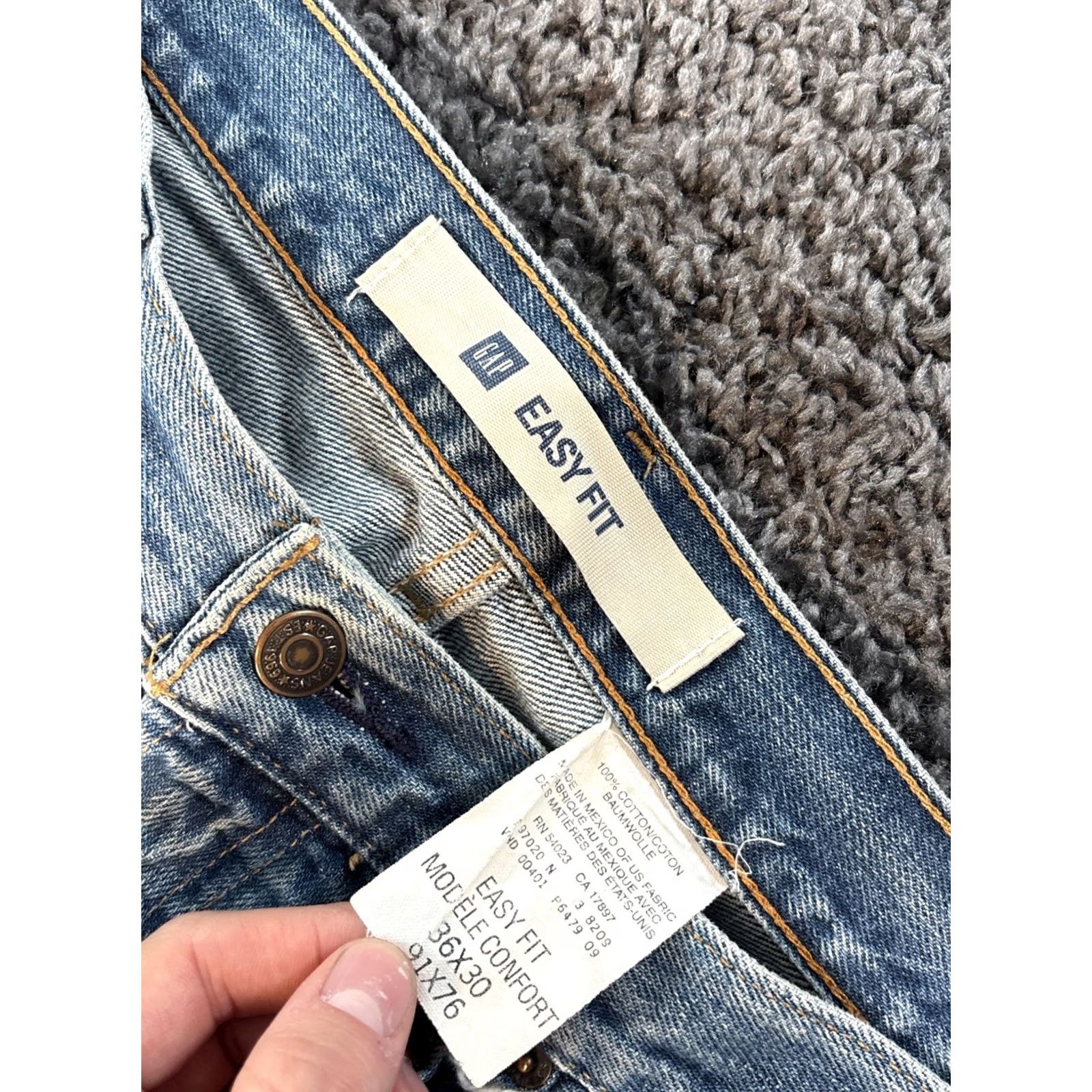 Gap VINTAGE GAP Jeans Easy Fit Denim 36x29 Blue Mens 5-Pocket Made In USA Y2K Grunge Retro 80s 90s Light Wash Regular Size US 36 / EU 52 - 5 Thumbnail