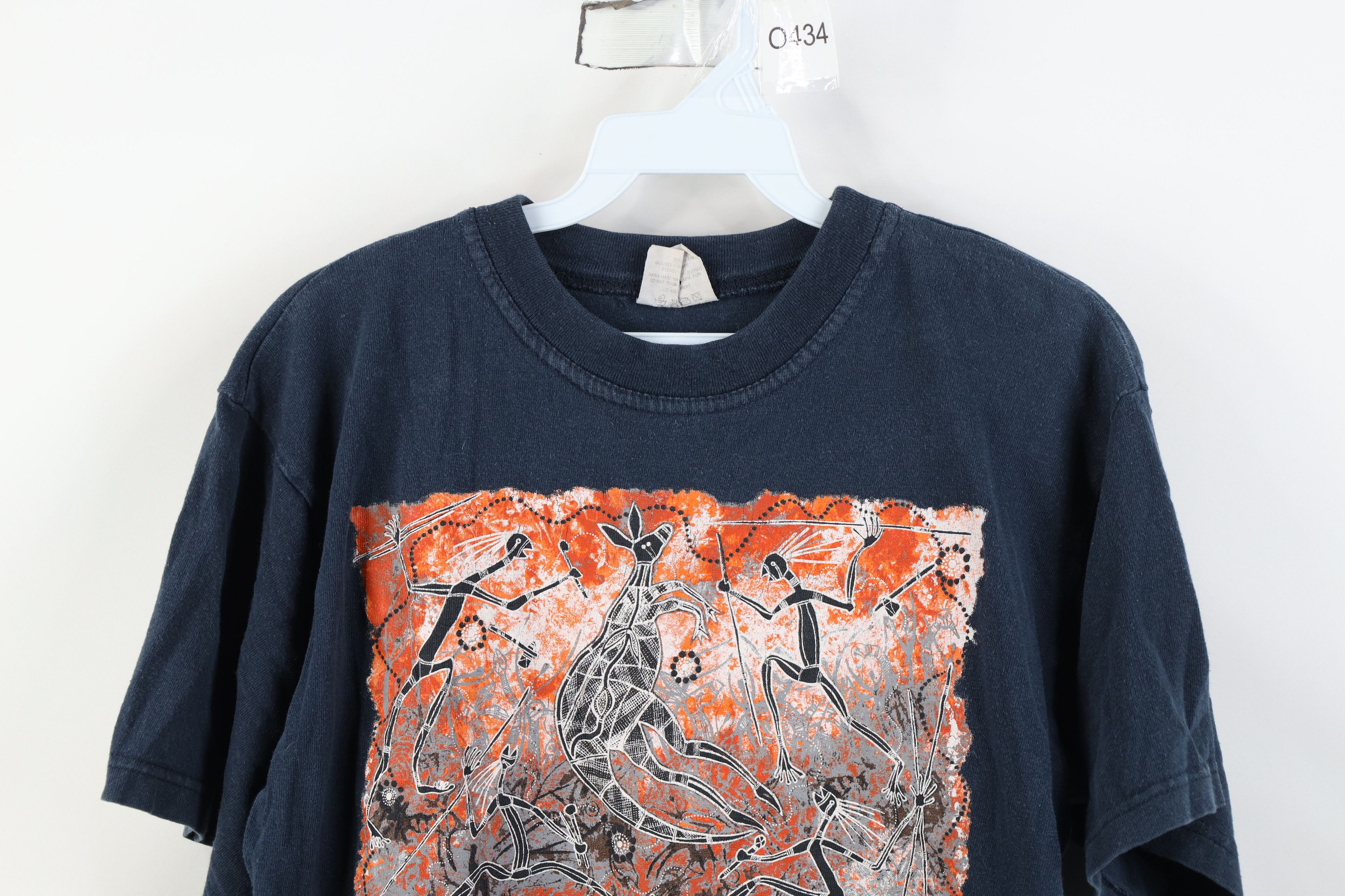 Vintage Vintage 90s Y2K Aboriginal Art Australia Kangaroo T-Shirt Size US S / EU 44-46 / 1 - 2 Thumbnail