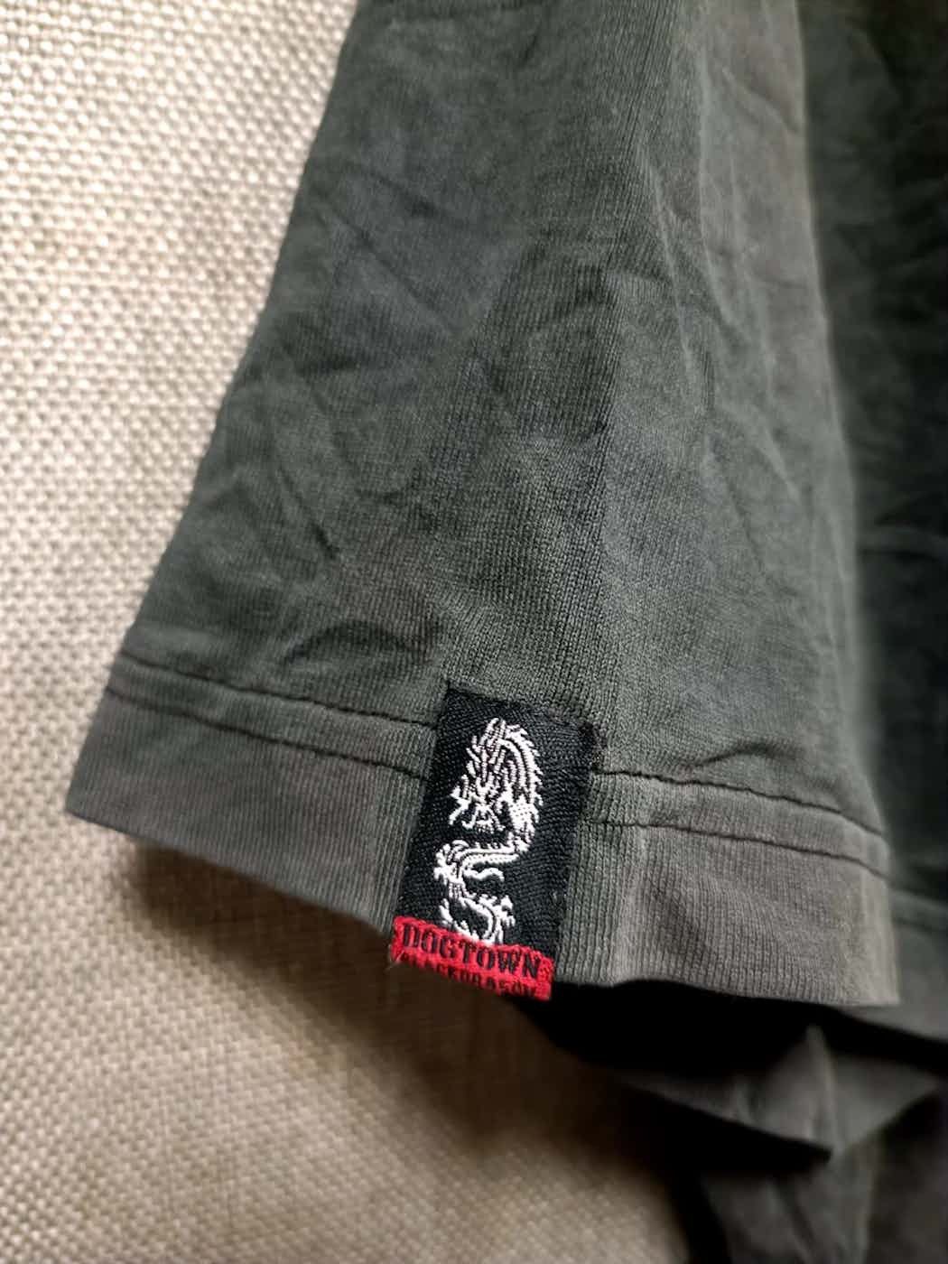 Dogtown vintage t shirt dogtown black dragon distressed Size US XL / EU 56 / 4 - 6 Thumbnail