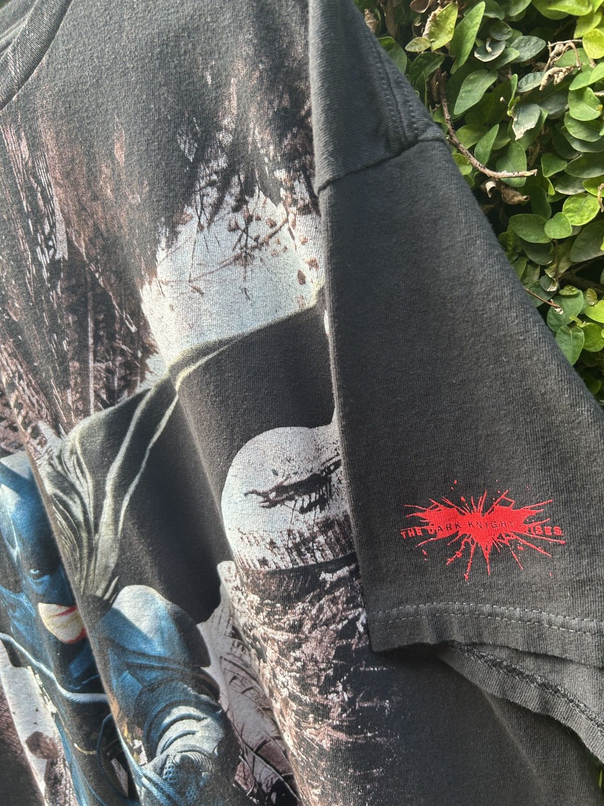 DC Comics Batman Arkham Night vintage All over Print Tee Size US XL / EU 56 / 4 - 3 Thumbnail