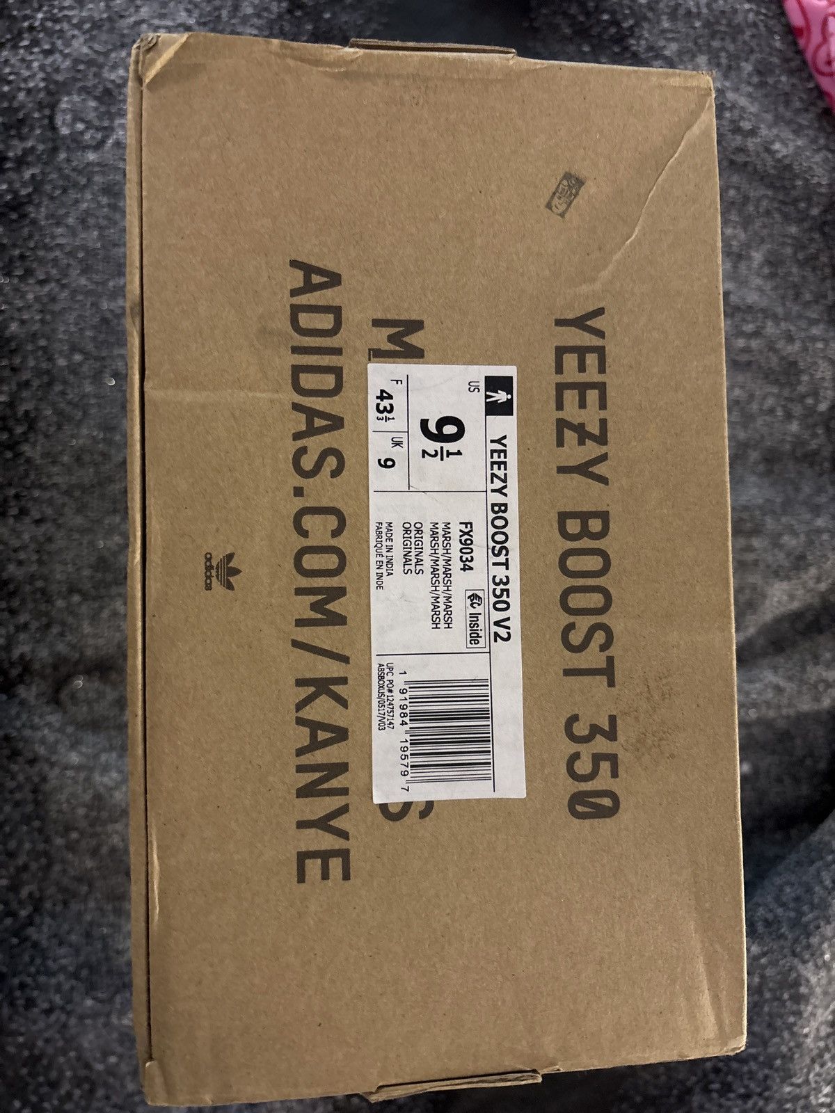 Yeezy Yeezy 350 V2 Marsh Size US 9.5 / EU 42-43 - 4 Thumbnail