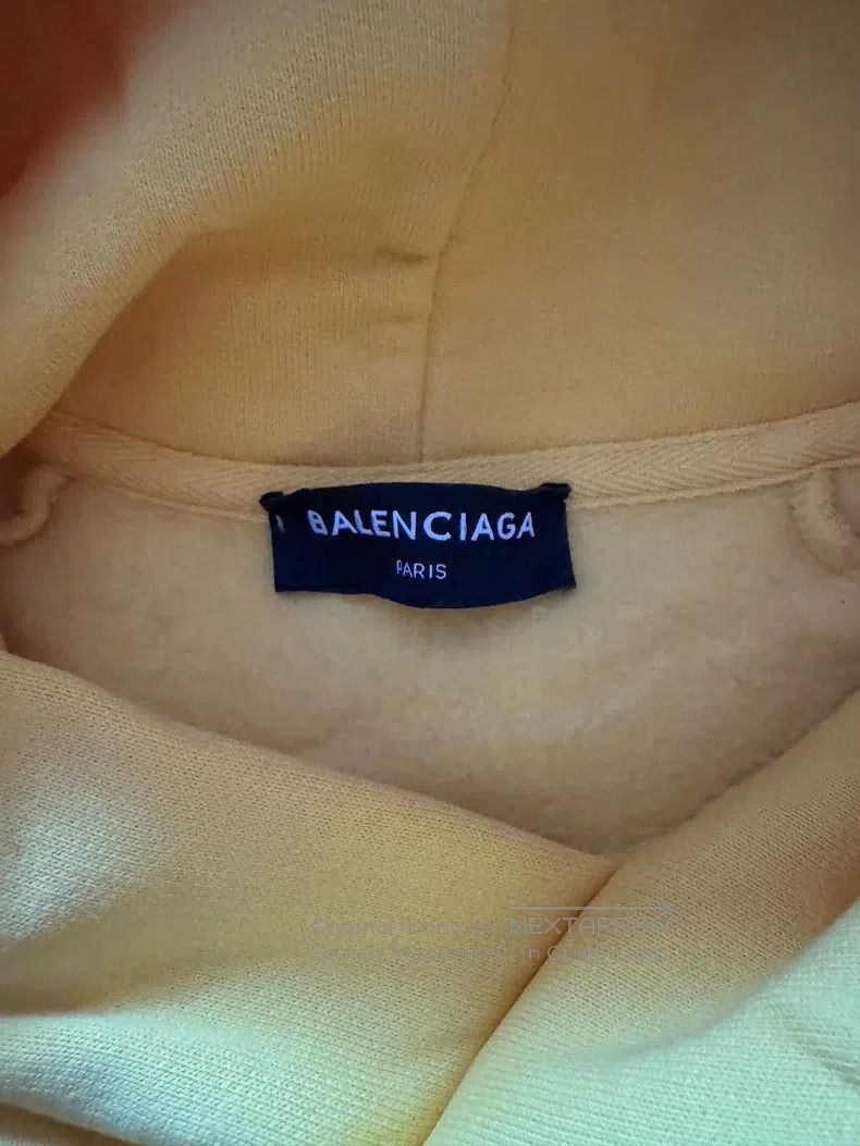 Balenciaga Balenciaga BB Logo Hoodie Yellow Size US L / EU 52-54 / 3 - 3 Thumbnail
