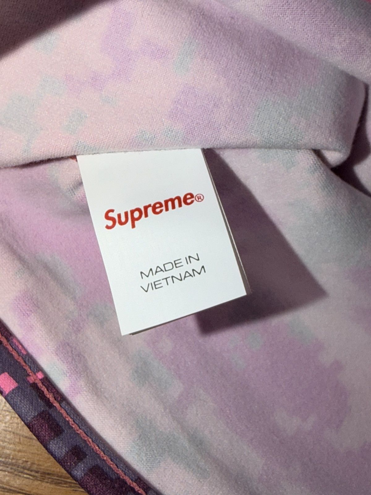 Supreme Supreme Heat Reactive Digi Camo Balaclava Pink Size ONE SIZE - 3 Thumbnail