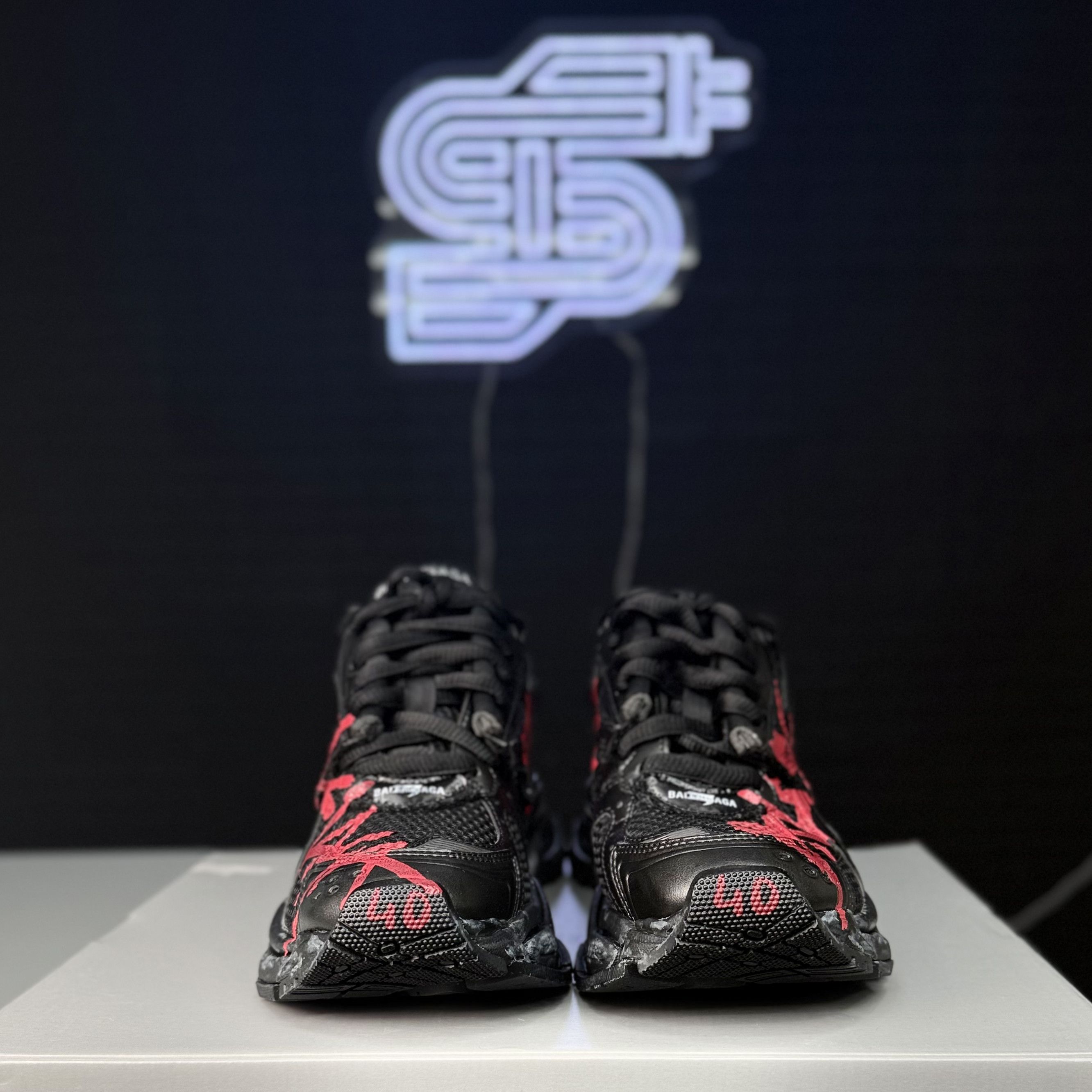 Balenciaga Balenciaga Runner Black Graffiti Size US 7 / EU 40 - 5 Thumbnail