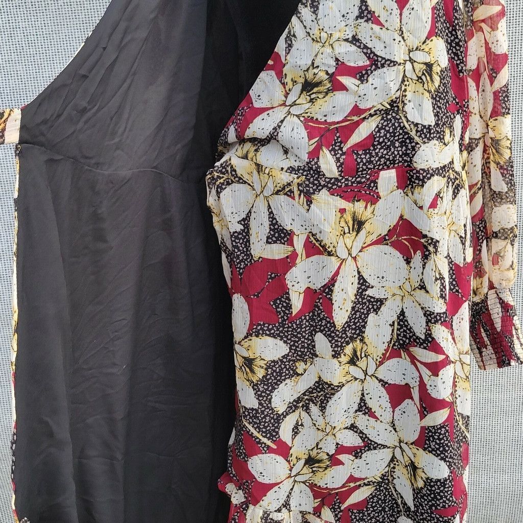 Bar III Bar III Floral Long-Sleeve Wrap V-neck Dress XX Lined NWT Size XXL / US 16-18 / IT 52-54 - 4 Thumbnail