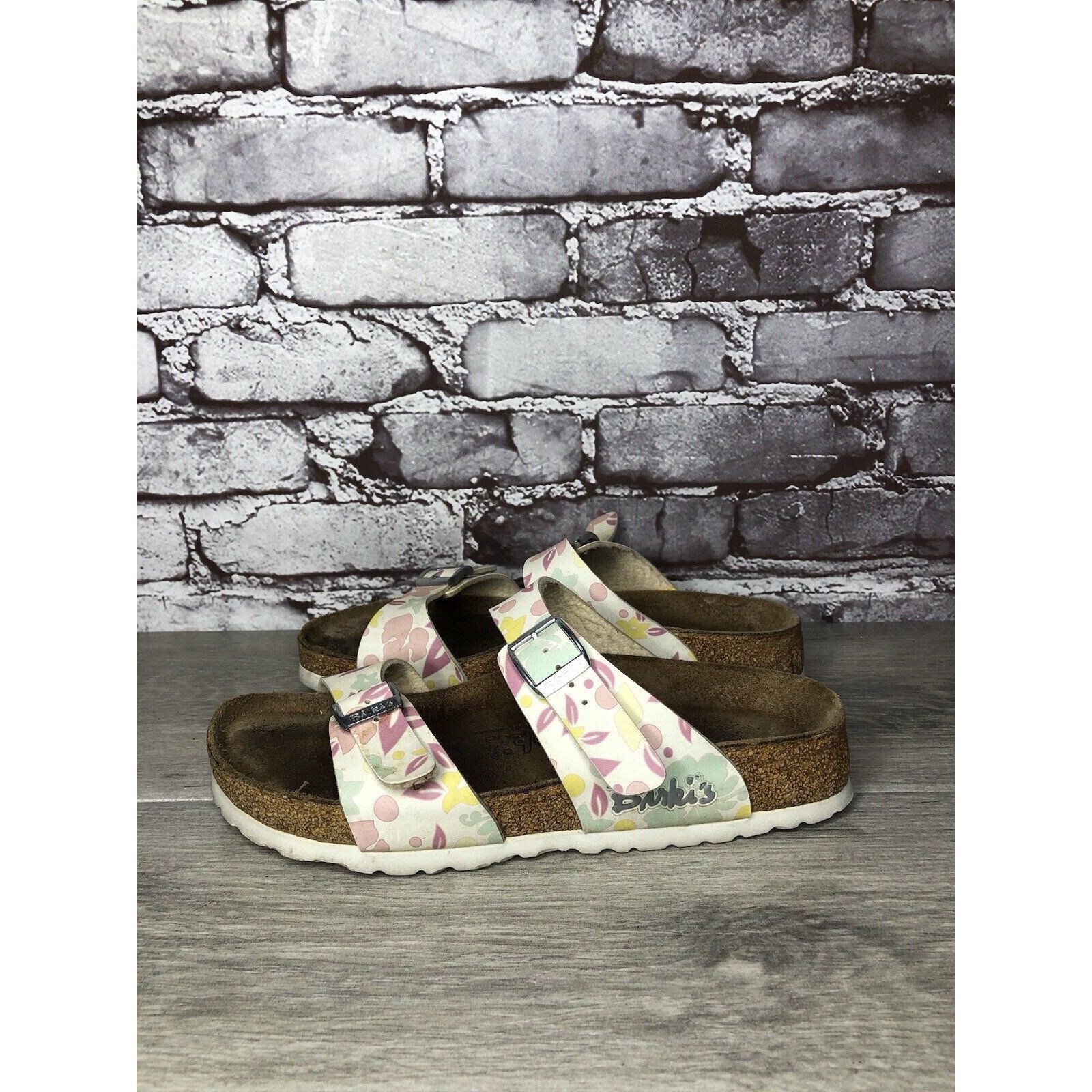 Birkenstock Birki's Birkenstock Pink Leather Floral Slides Sandals Women Size US 6.5 / IT 36.5 - 17 Thumbnail