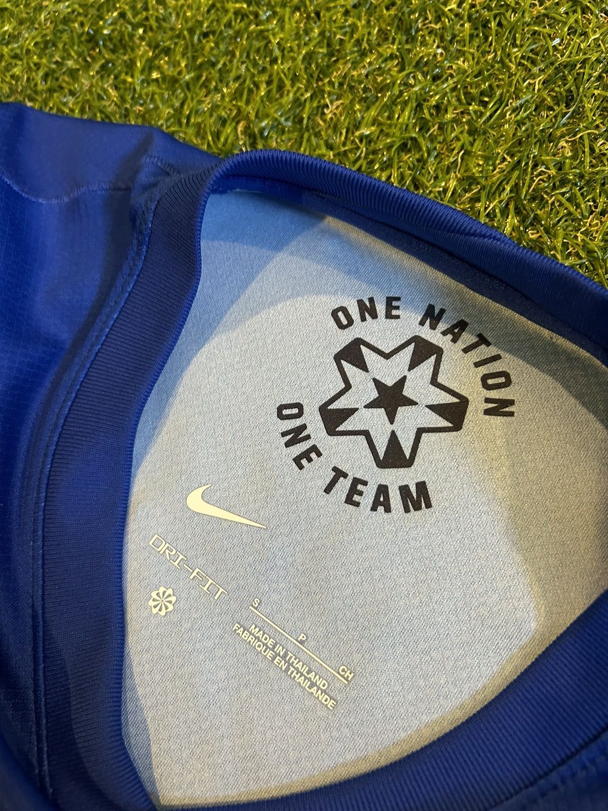 Nike 24/25 USA Adams Away Shirt Size US S / EU 44-46 / 1 - 13 Thumbnail
