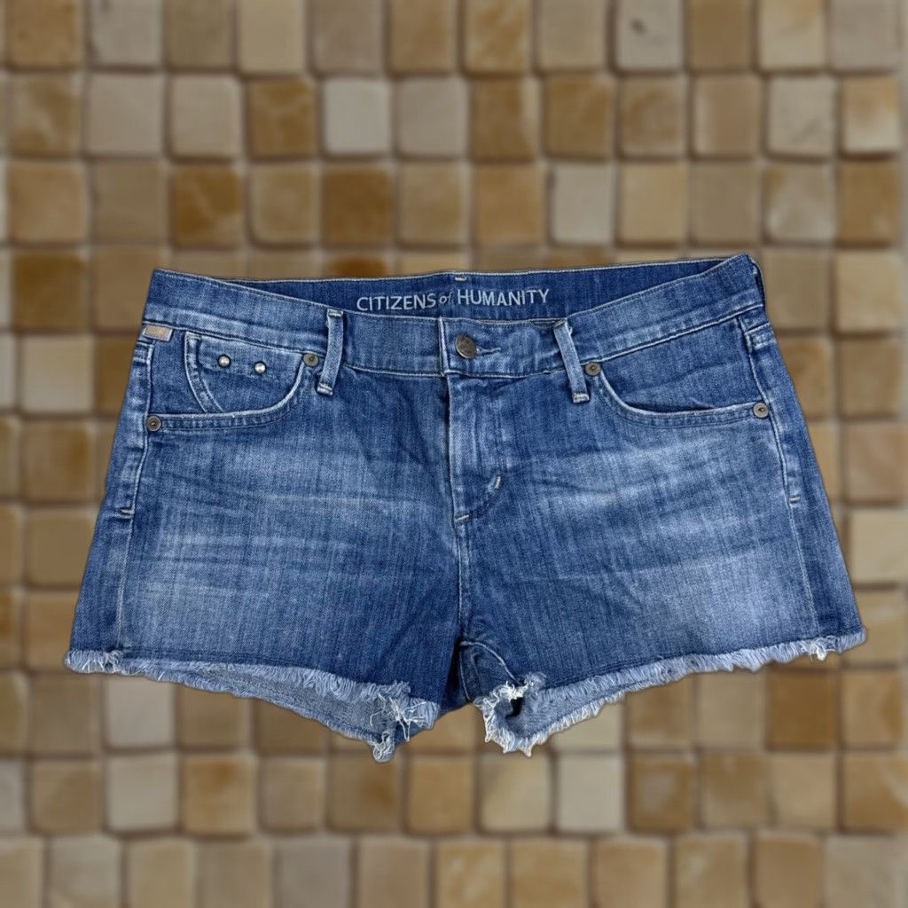 Citizens Of Humanity Citizens Of Humanity Women’s Cut-Off Jean Shorts, Size 27, Low Rise, 2in Inseam, Blue, Regular, Used, Good Condition Size 27" / US 4 / IT 40 - 1 Thumbnail