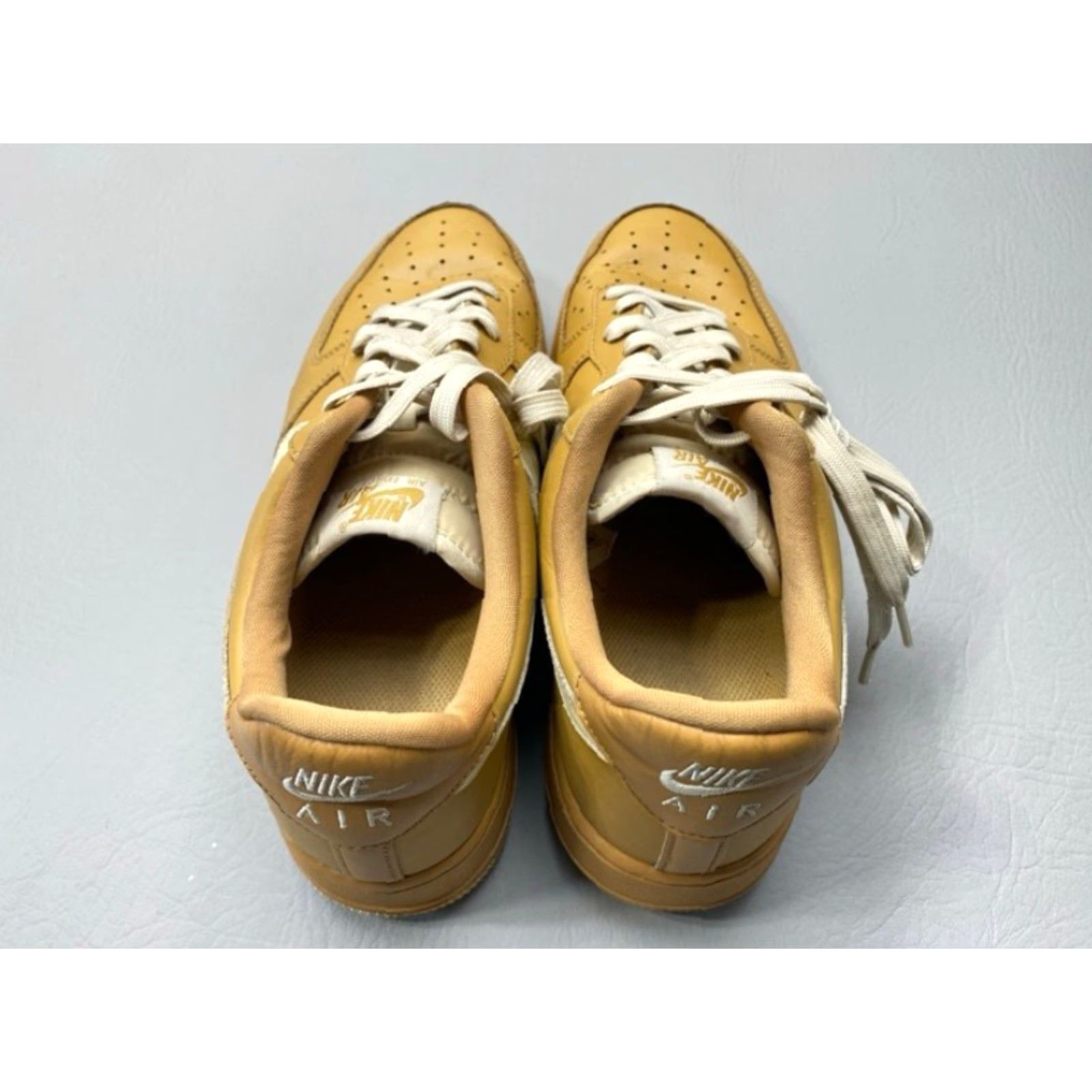Nike Nike Air Force 1 '07 LV8 Elemental Gold 2017 823511-703 Size 9 Sneaker 1383 Size US 9 / EU 42 - 6 Thumbnail