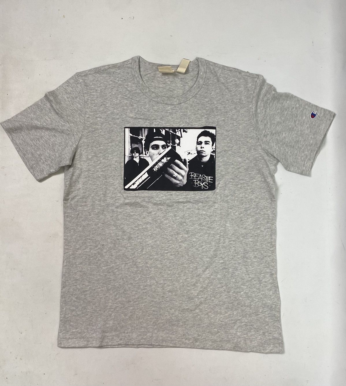 T-shirt Champion x Bastie Boys size XL grey used
