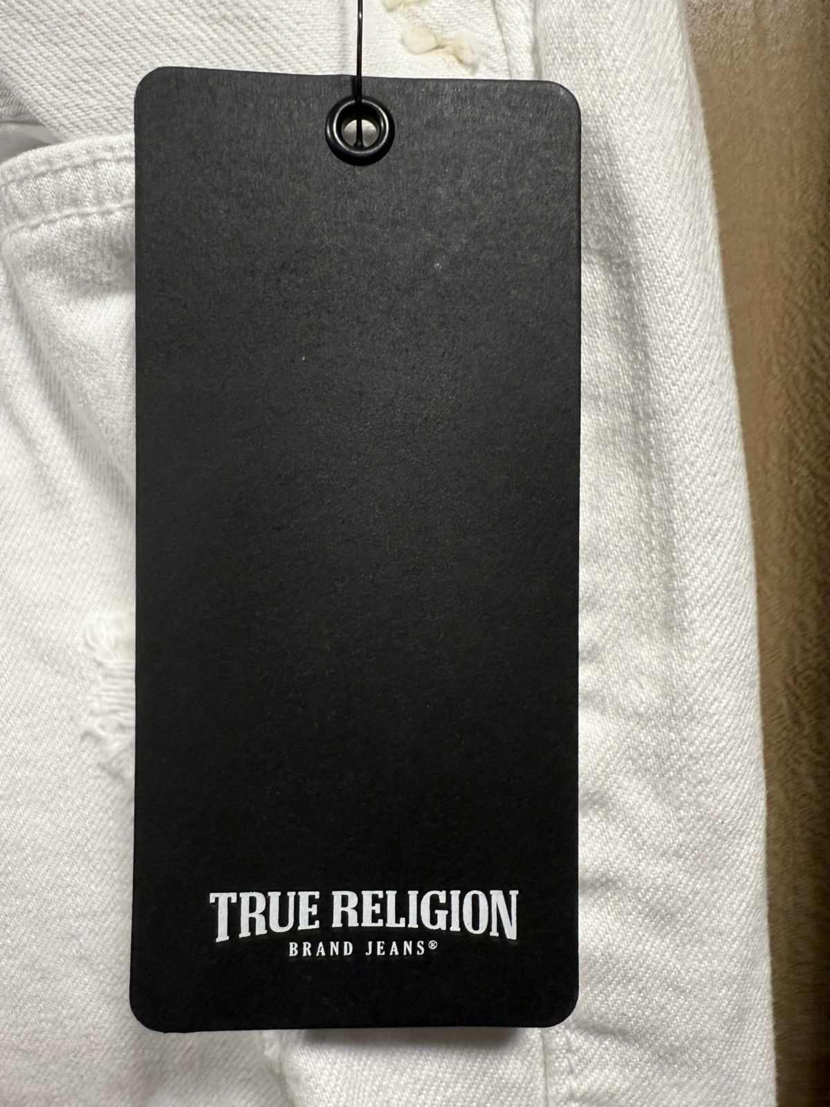True Religion BNWT True Religion Geno Relaxed Slim White Ripped Jeans 31 Size US 31 - 4 Thumbnail