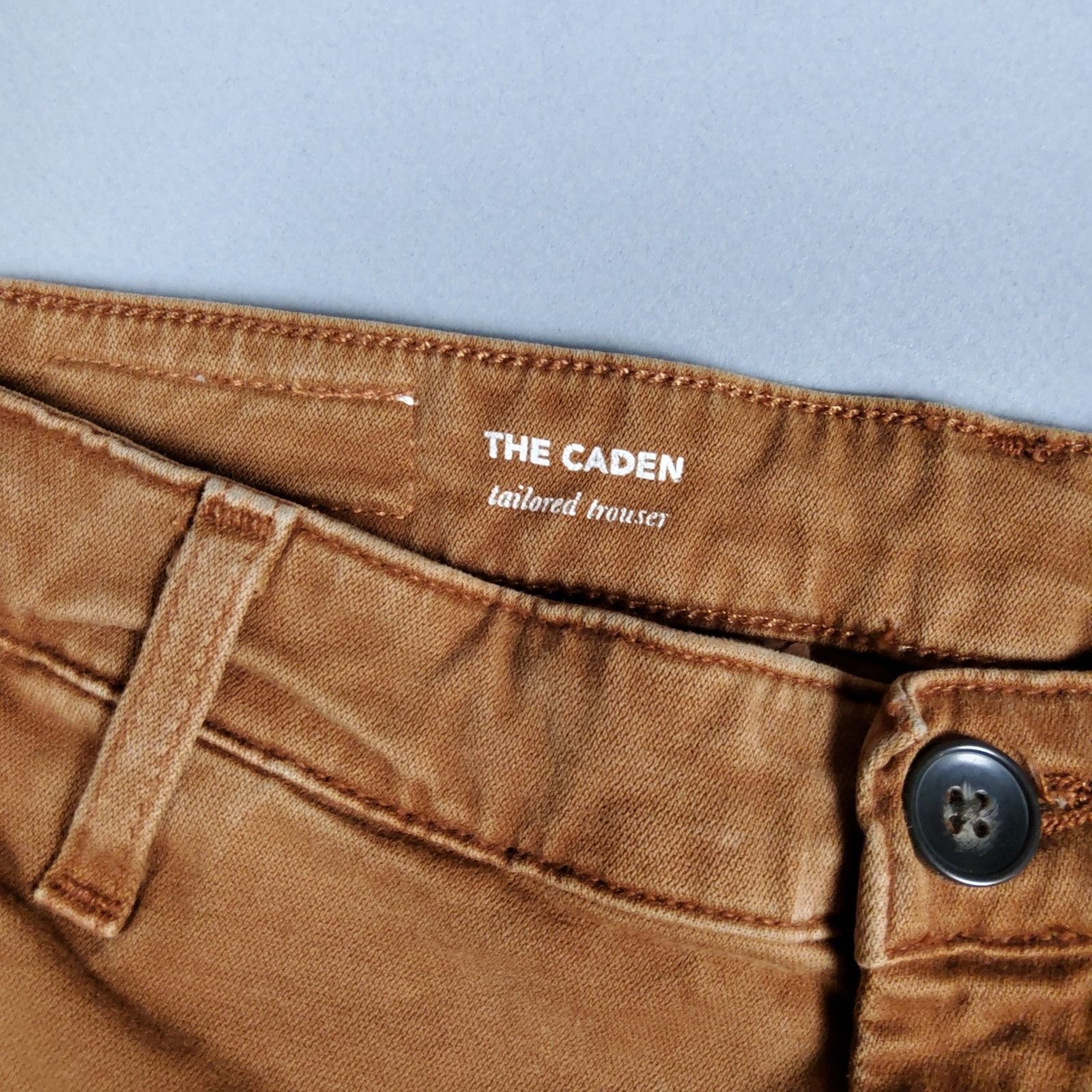 AG Adriano Goldschmied AG Adriano Goldschmied The Caden Size 30R Chino Pants Size US 30 / EU 46 - 4 Thumbnail