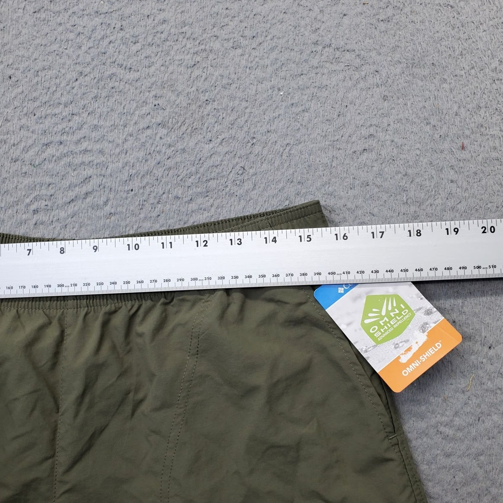 Vintage Columbia Womens Sandy River Shorts Bermuda M Green Omni Shield Elastic Waist Slit Pockets 5.25 Inseam Casual Outdoor Hiking Mens Womens Size 32" / US 10 / IT 46 - 5 Thumbnail