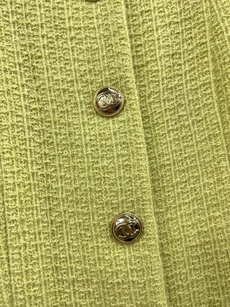 Chanel Chanel Equestrian series avocado green vest Size XS / US 0-2 / IT 36-38 - 2 Thumbnail