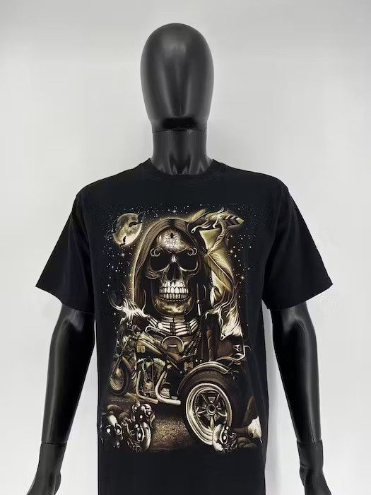 Vintage Skulls T-shirt vintage rock metal size L black reverse logo Size US L / EU 52-54 / 3 - 8 Thumbnail