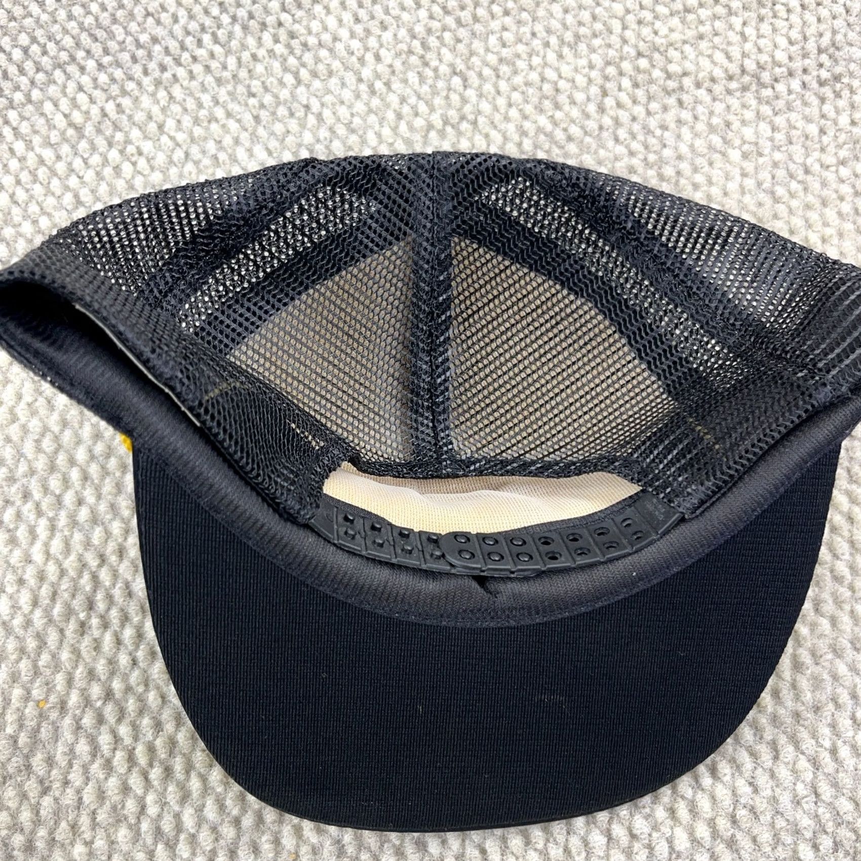 Vintage VINTAGE Mel Tillis Trucker Hat Cap Snapback Black Yellow Country Music Band Leaf Size ONE SIZE - 4 Thumbnail