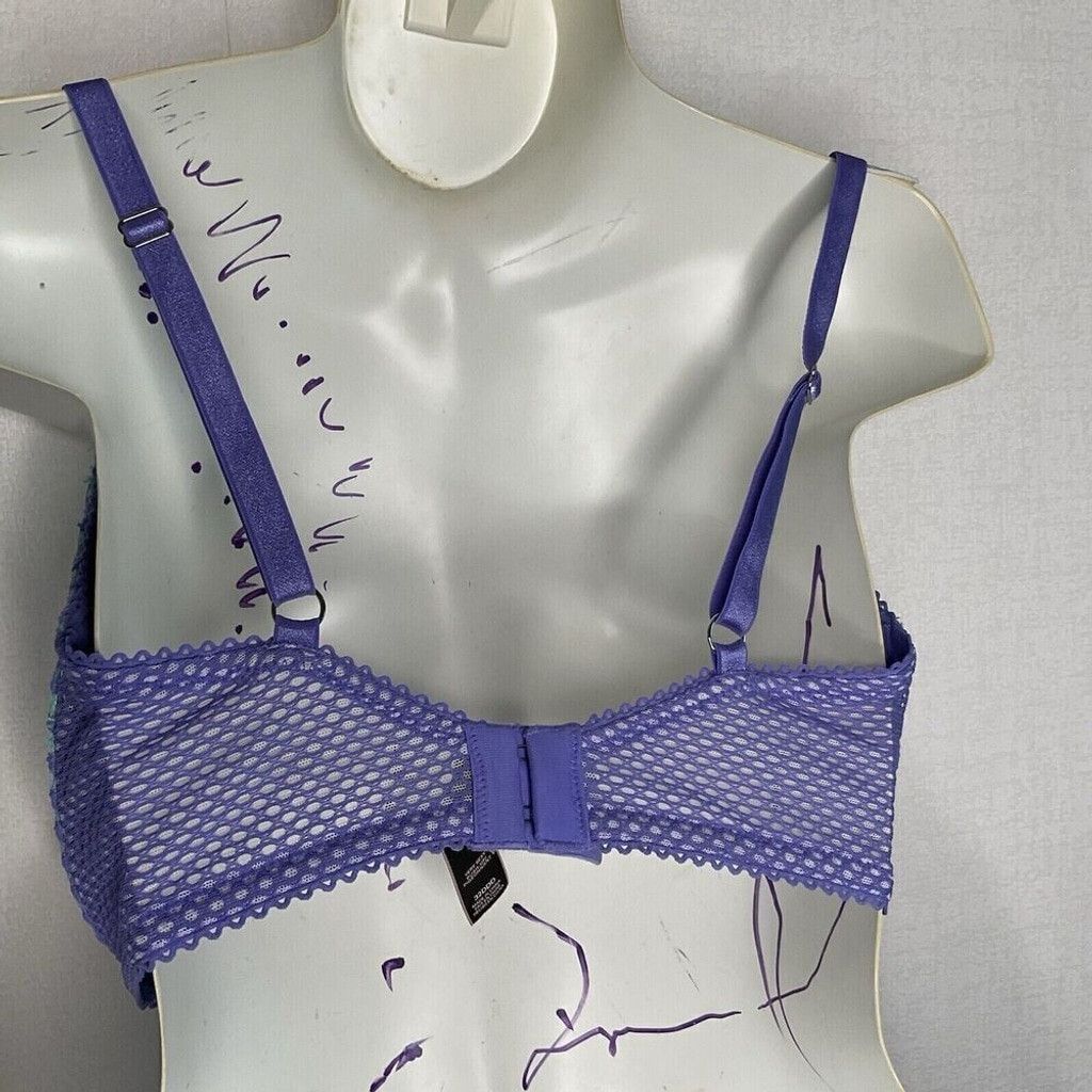 Victoria's Secret Victoria's Secret Very Sexy Push Up Pigeonnant Bra 32DDD Size ONE SIZE - 8 Thumbnail