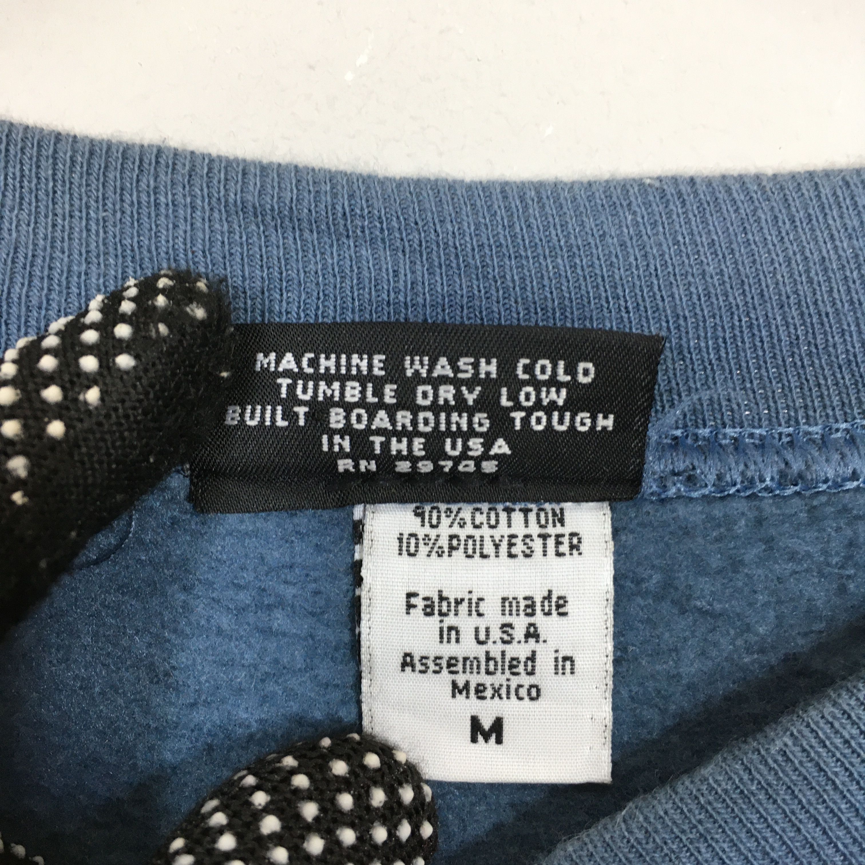 Vintage × Volcom Vintage Volcom Stone Skateboarding Sweatshirt Medium Size US M / EU 48-50 / 2 - 6 Thumbnail