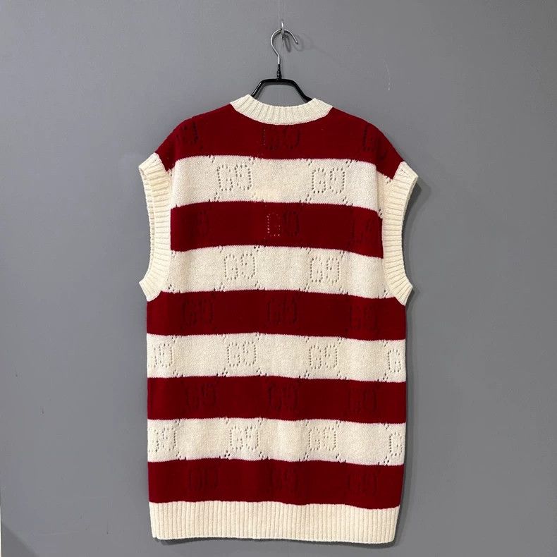 Gucci Gucci Tiger embroidered full-print vest knitwear Size US S / EU 44-46 / 1 - 4 Thumbnail