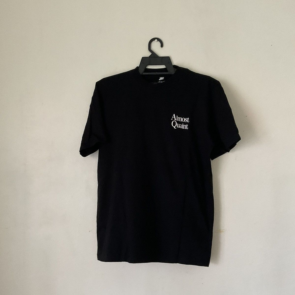 Other AQ Almost Quaint Streetwear tee Size US M / EU 48-50 / 2 - 1 Thumbnail