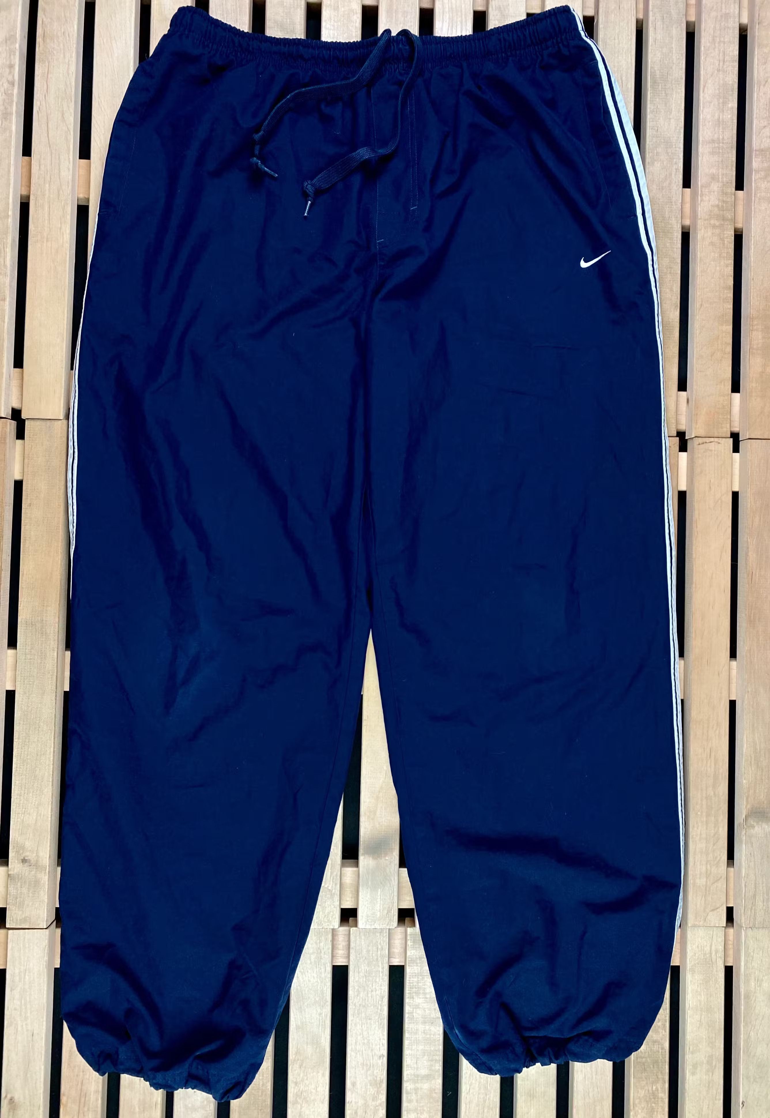 Nike × Vintage Mens Sport Pants Tracksuit Nike Vintage Size XL Size US 36 / EU 52 - 1 Thumbnail