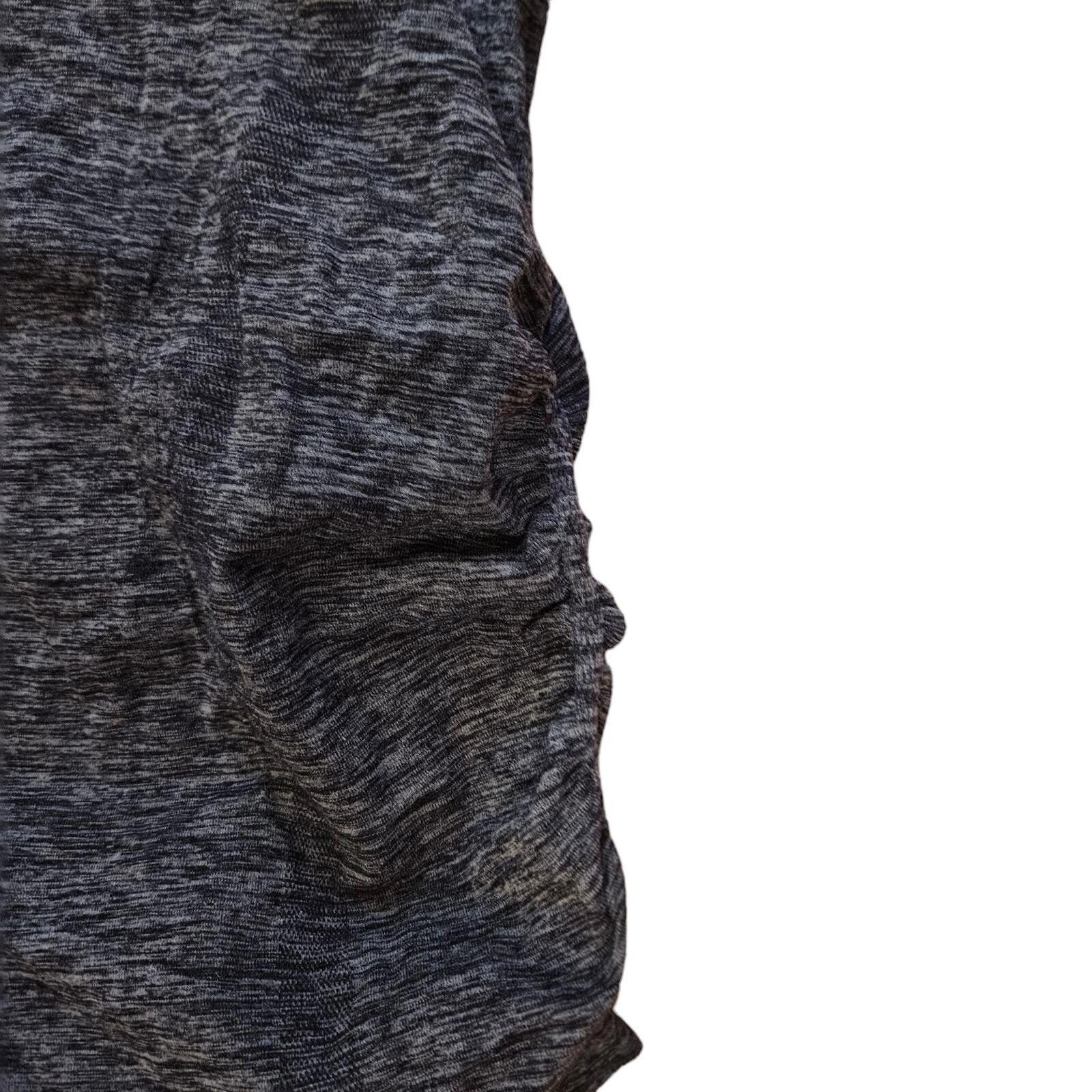 Designer Athleta Tank Top Racerback Yoga Running Grey Size Medium Size M / US 6-8 / IT 42-44 - 4 Thumbnail