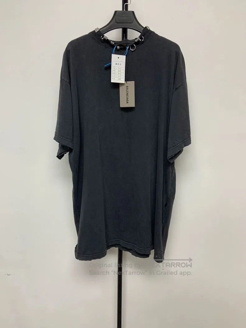 Balenciaga Balenciaga Studded Distressed T-shirt. Size US M / EU 48-50 / 2 - 1 Thumbnail