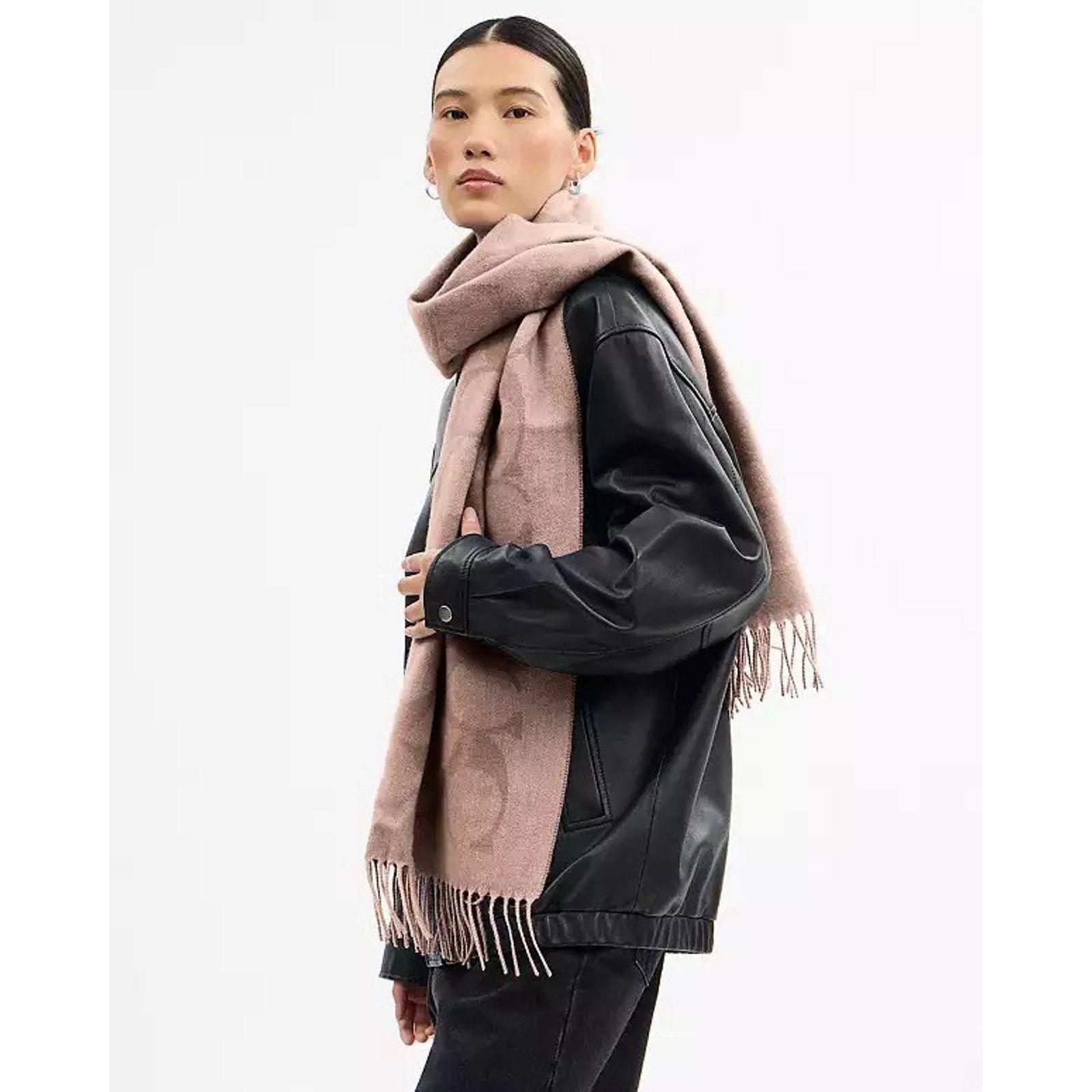 Coach NWT Coach Signature Oversized Scarf Muffler CU807 Grey Birch Size ONE SIZE - 8 Thumbnail