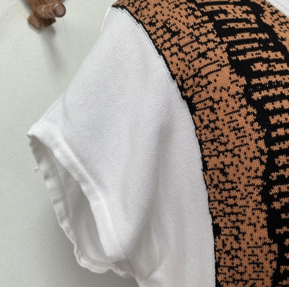 Roberto Cavalli Roberto Cavalli Avantgarde Knit T Shirt Medium Size US M / EU 48-50 / 2 - 3 Thumbnail