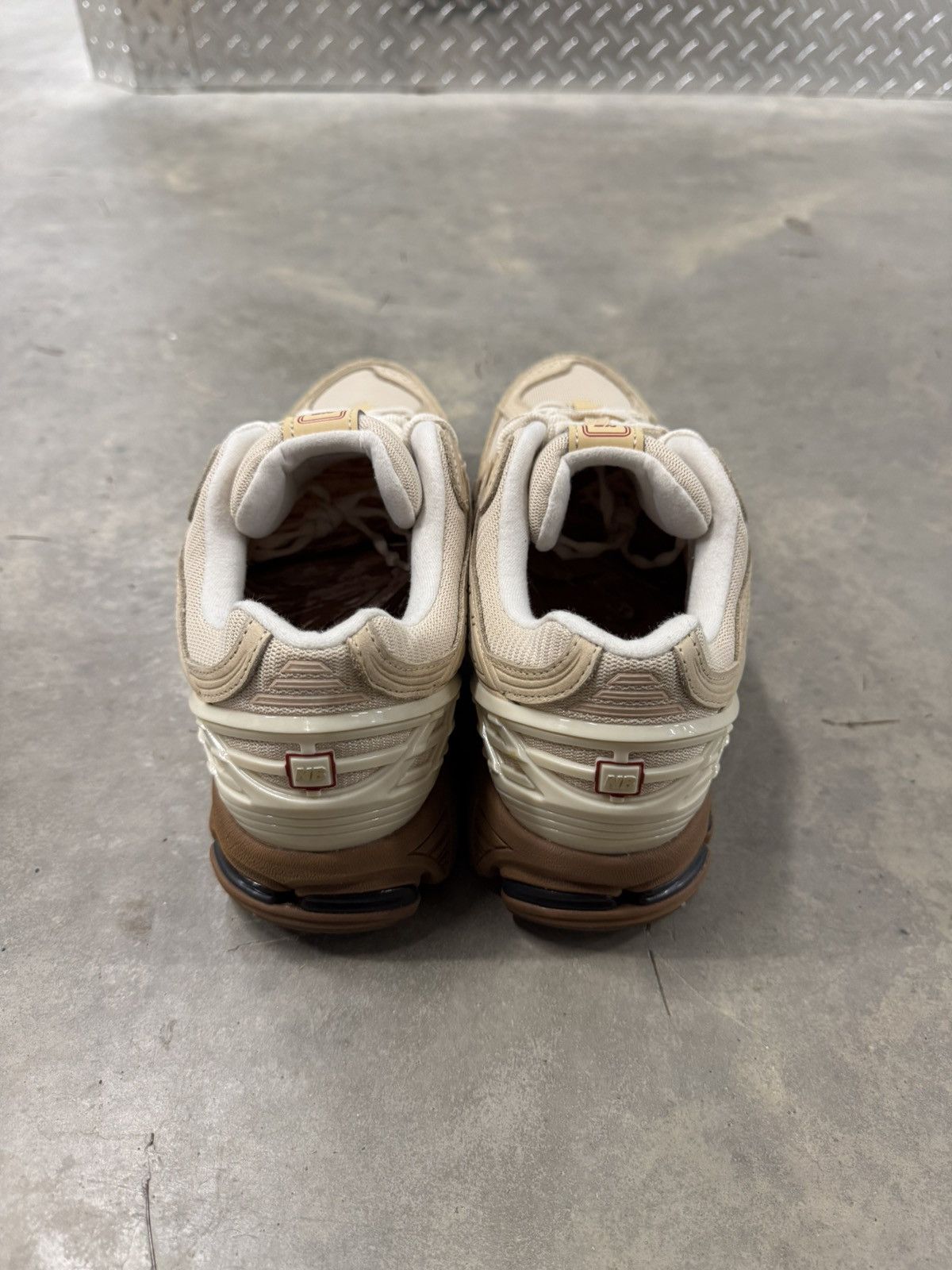 New Balance New Balance 1906R Randomevent The Sweetness of Kin Size 11.5 Size US 11.5 / EU 44-45 - 5 Thumbnail