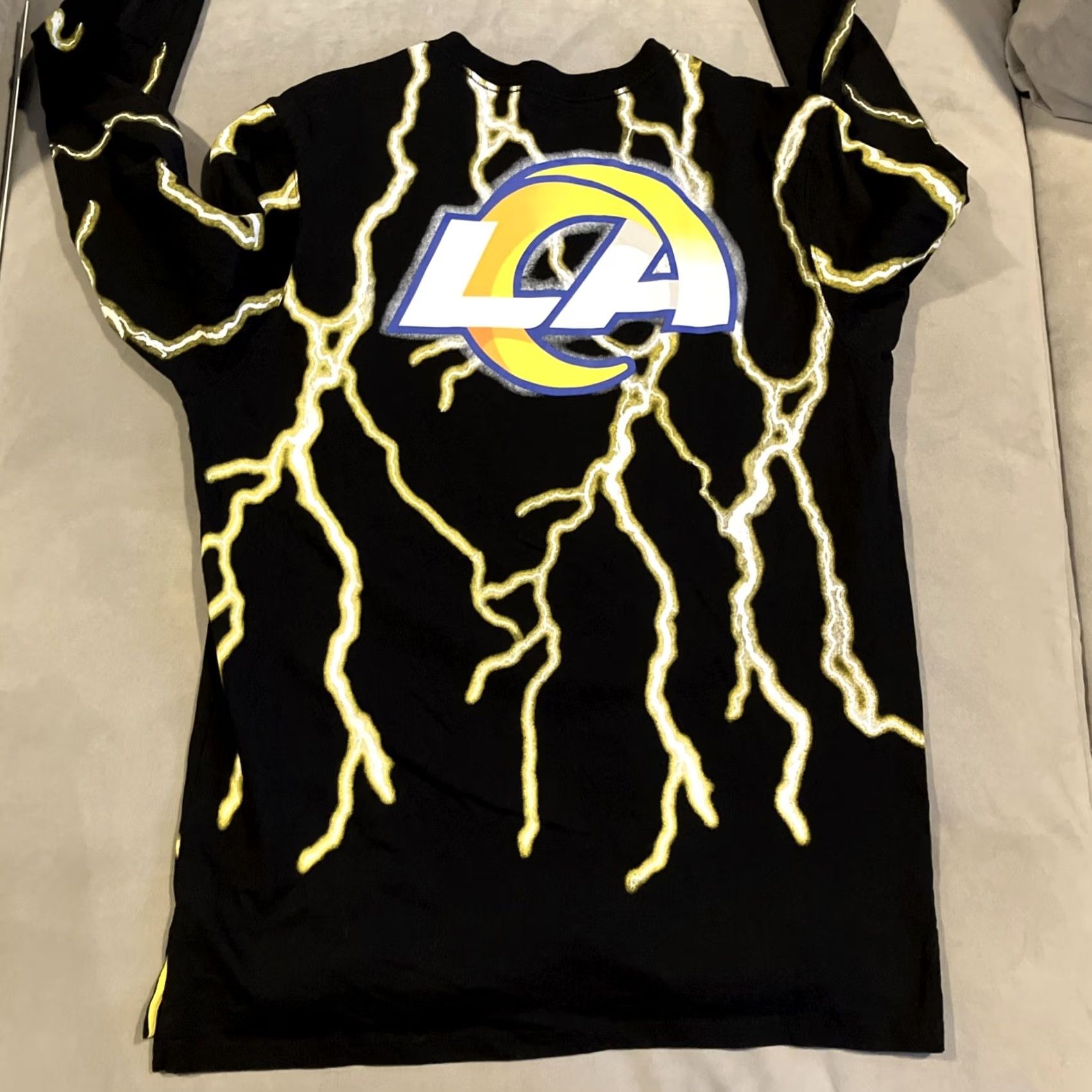 Vintage Rams Long Sleeve T Shirt Lightning Bolt All Over Print L Black Cotton Men Sports NWT NWOT RARE Unbranded Size US L / EU 52-54 / 3 - 4 Thumbnail