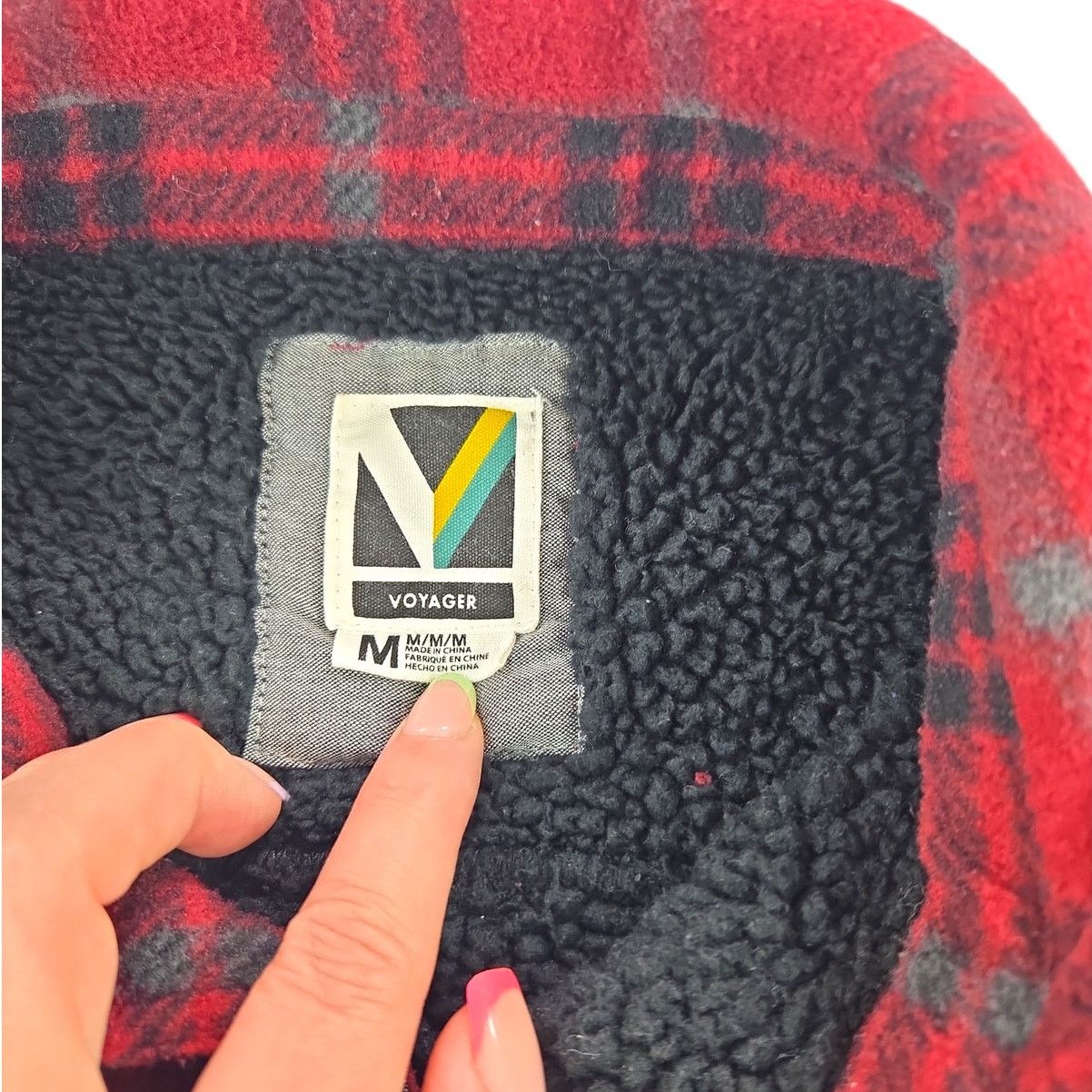 Other Voyager | Red & Black Plaid Shacket w/Snaps | Size Medium Size US M / EU 48-50 / 2 - 4 Thumbnail