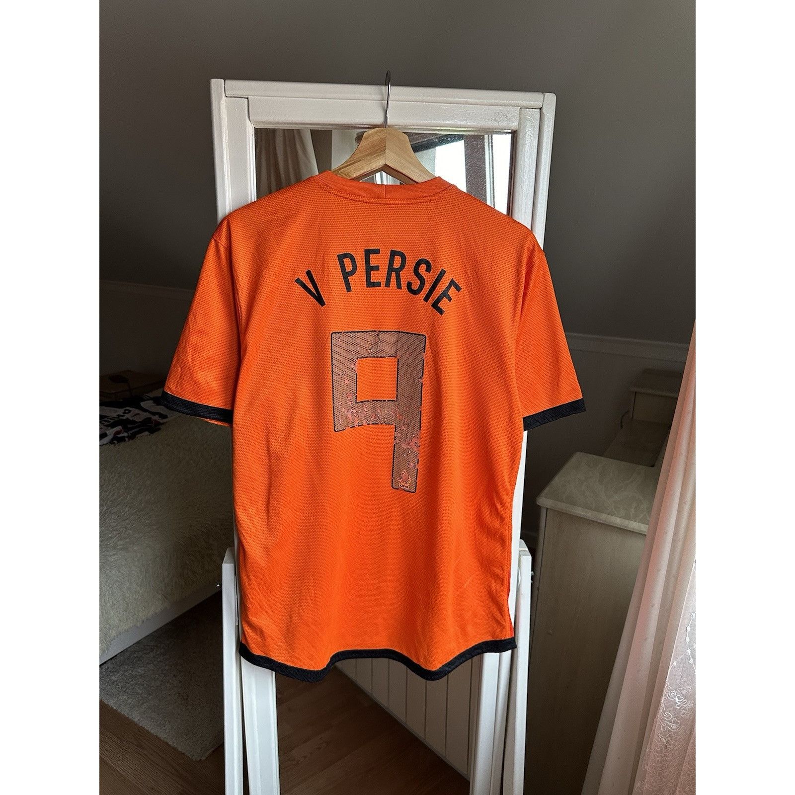 Nike NETHERLANDS 2012/13 HOME FOOTBALL SHIRT Van Persie Soccer JE Size US M / EU 48-50 / 2 - 7 Thumbnail