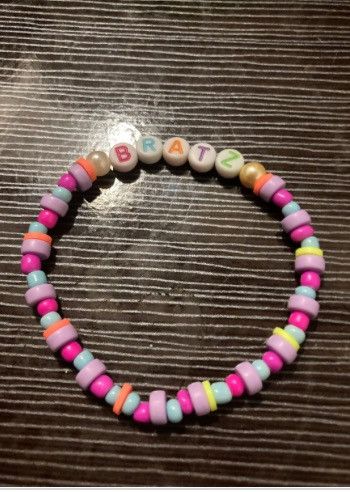 Other Bratz themed beaded bracelets Size ONE SIZE - 5 Thumbnail